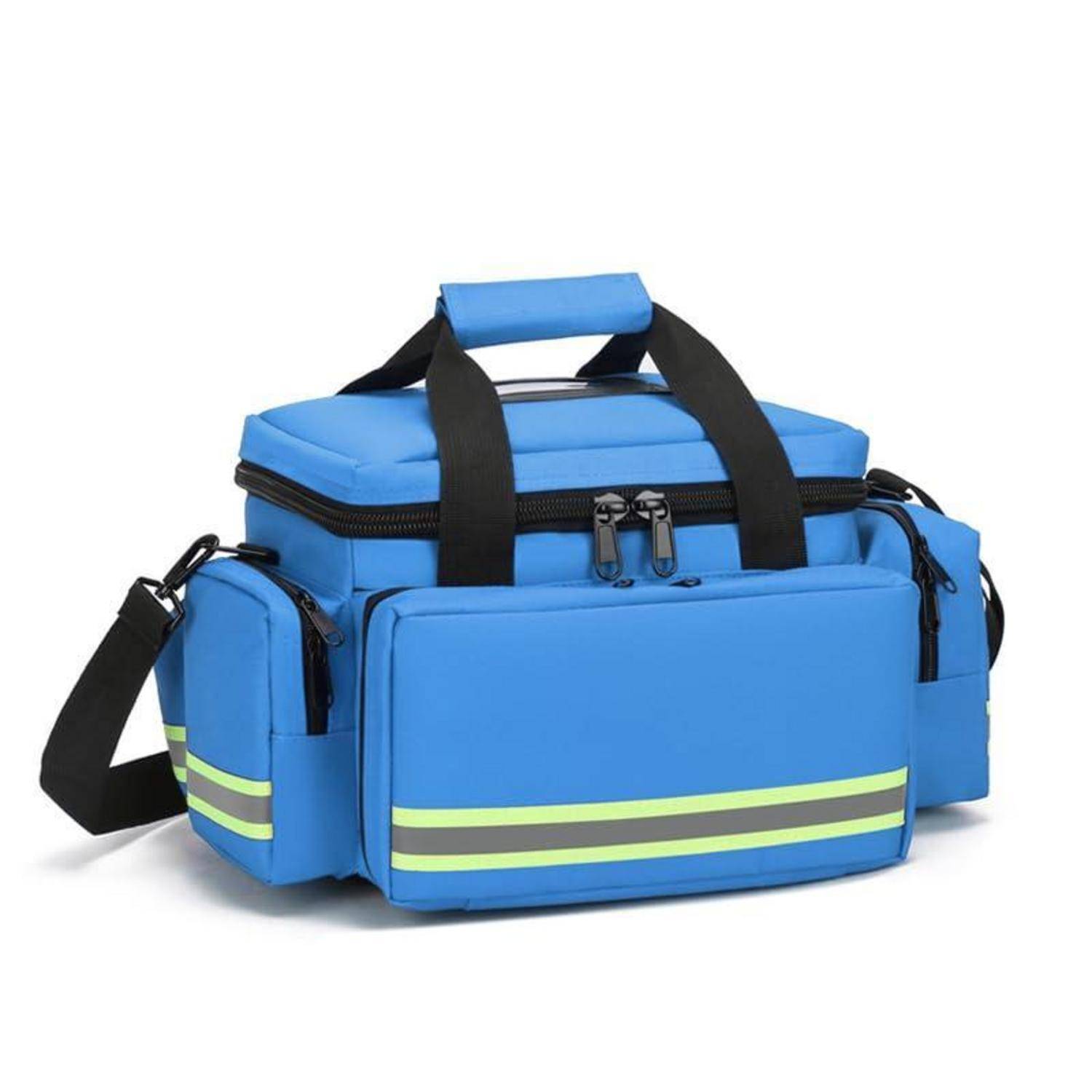 Blauer isolierter Kühlbeutel mit schwarzen Griffen, Vordertasche und Schultergurt auf weißem Hintergrund.