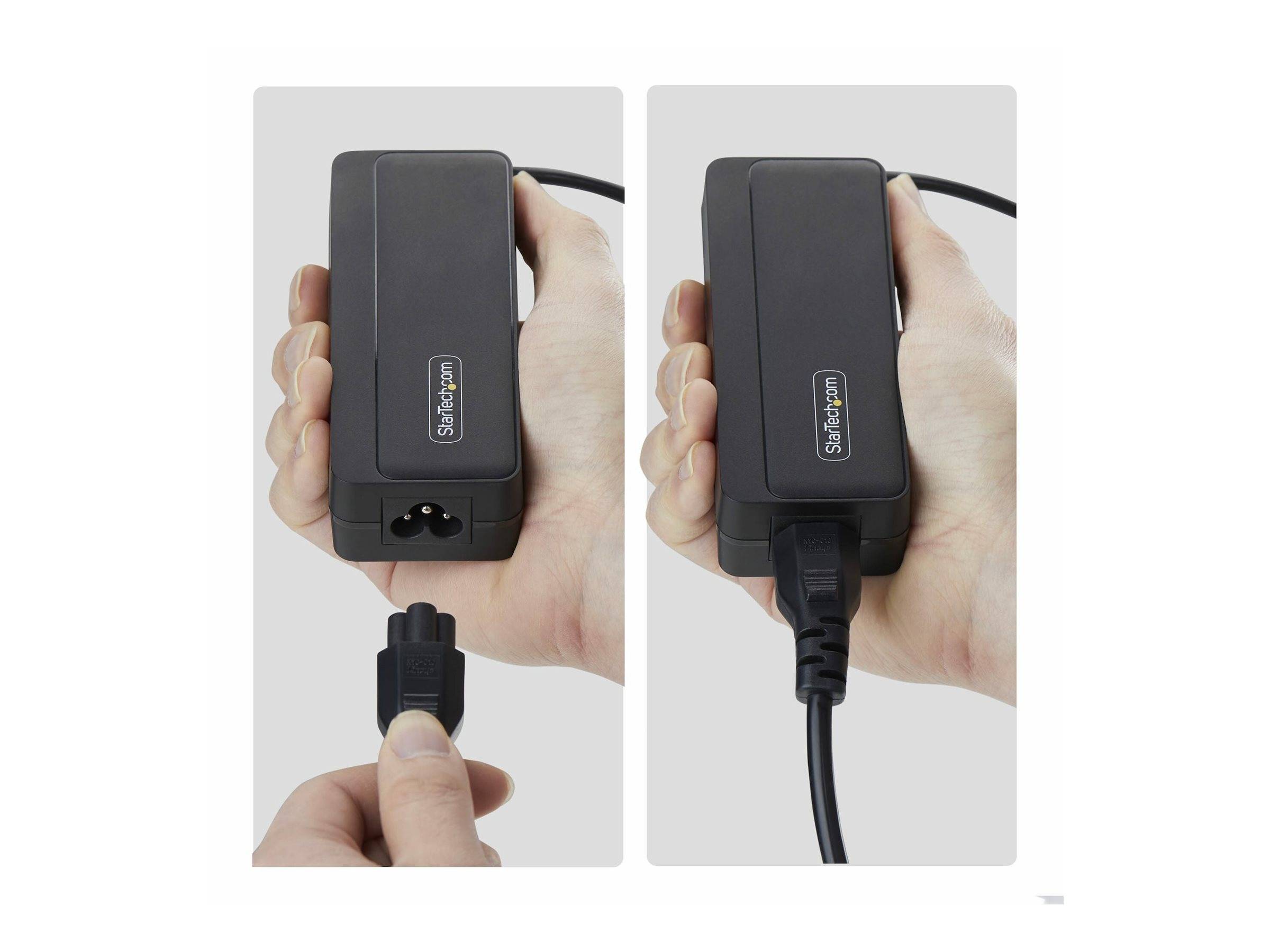 Hände verbinden ein Stromadapterkabel mit einem schwarzen rechteckigen Gerät und zeigen das Einstecken des Steckers vor und nach der Verbindung.