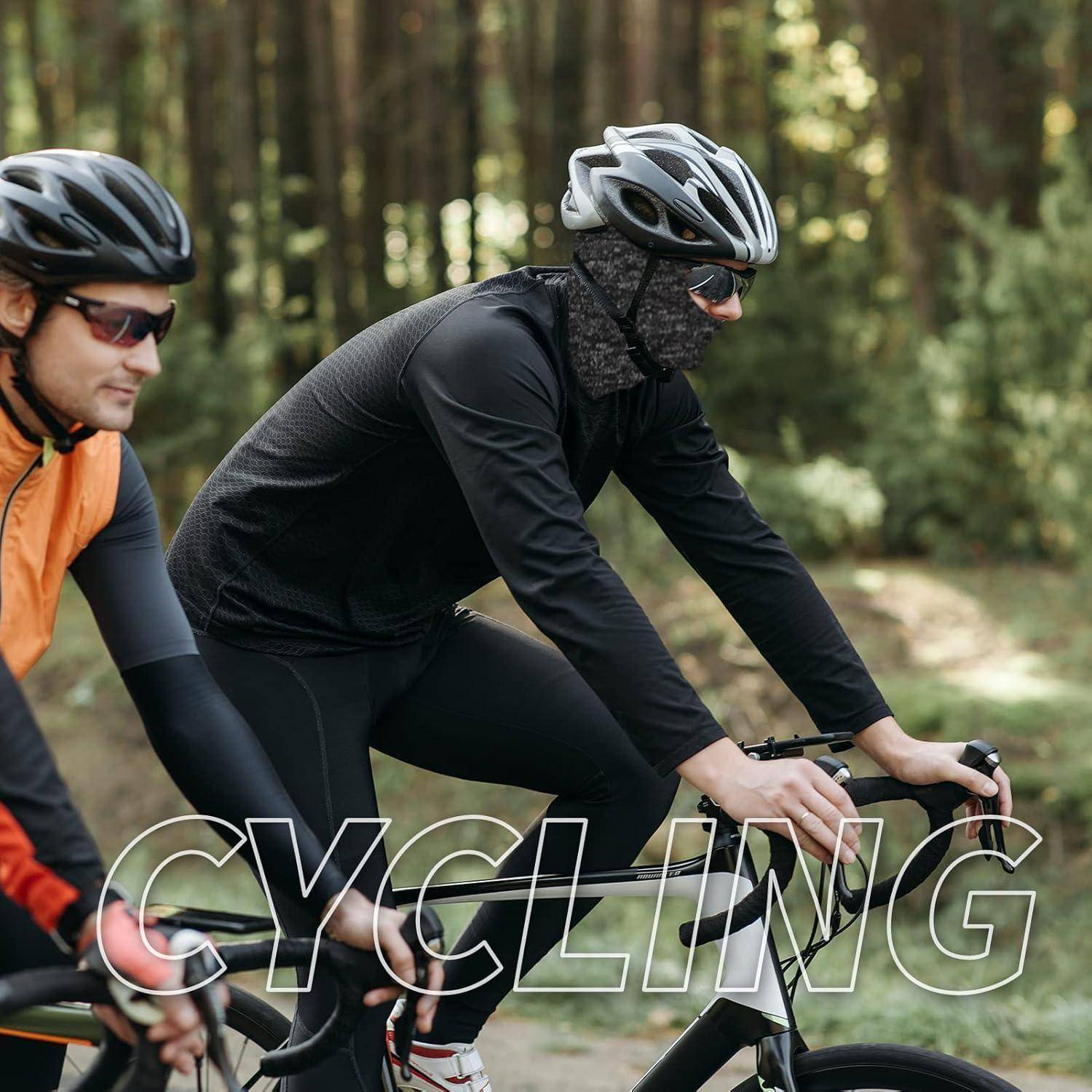Zwei Radfahrer mit Helmen fahren auf Rennrädern auf einem Waldweg, mit großem überlagerten Text, der "RADFAHREN"" liest.