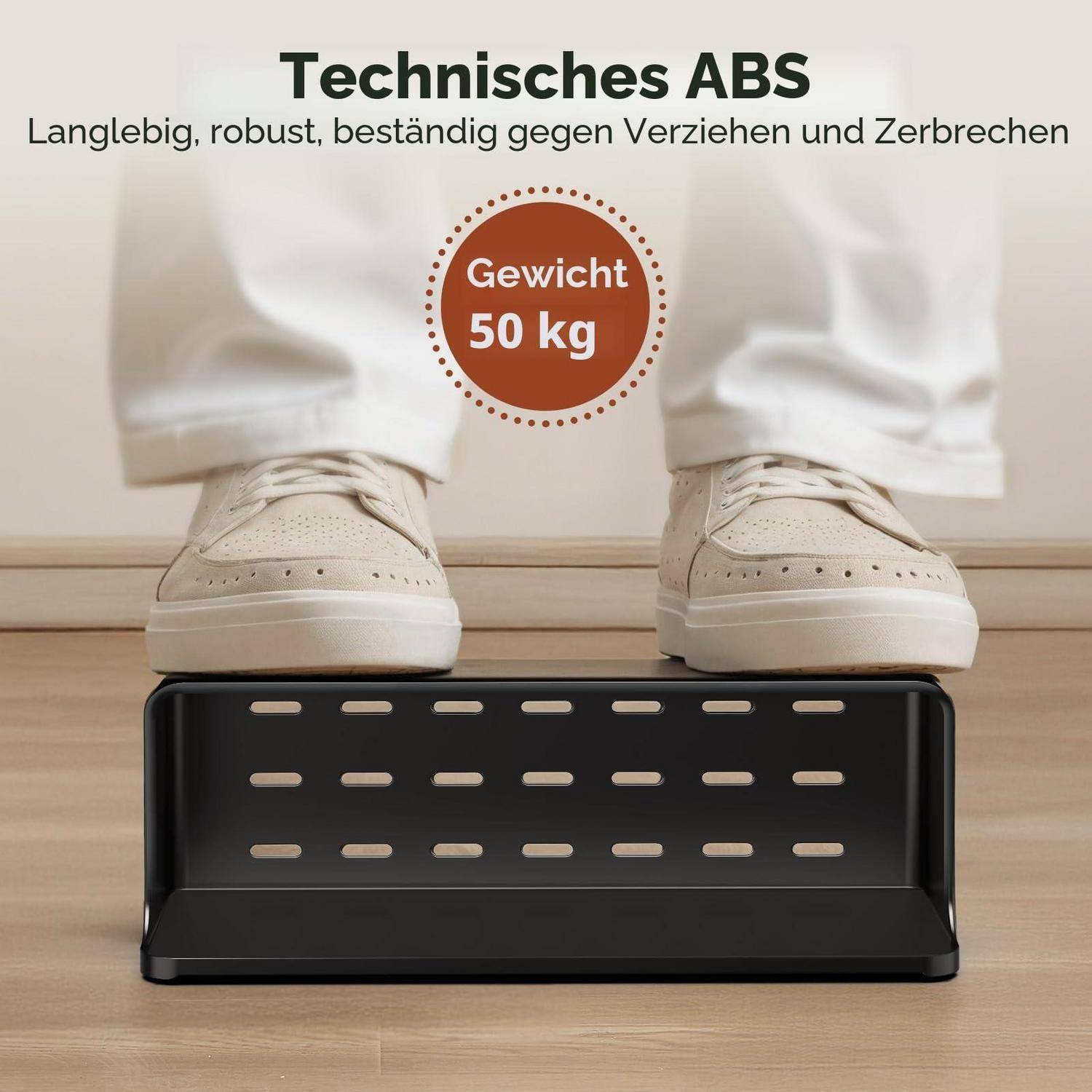 Person steht auf einem schwarzen ABS-Tritthocker; Text sagt „Technisches ABS", langlebig und widerstandsfähig gegen Verformung/Bruch, Gewicht 50 kg.
