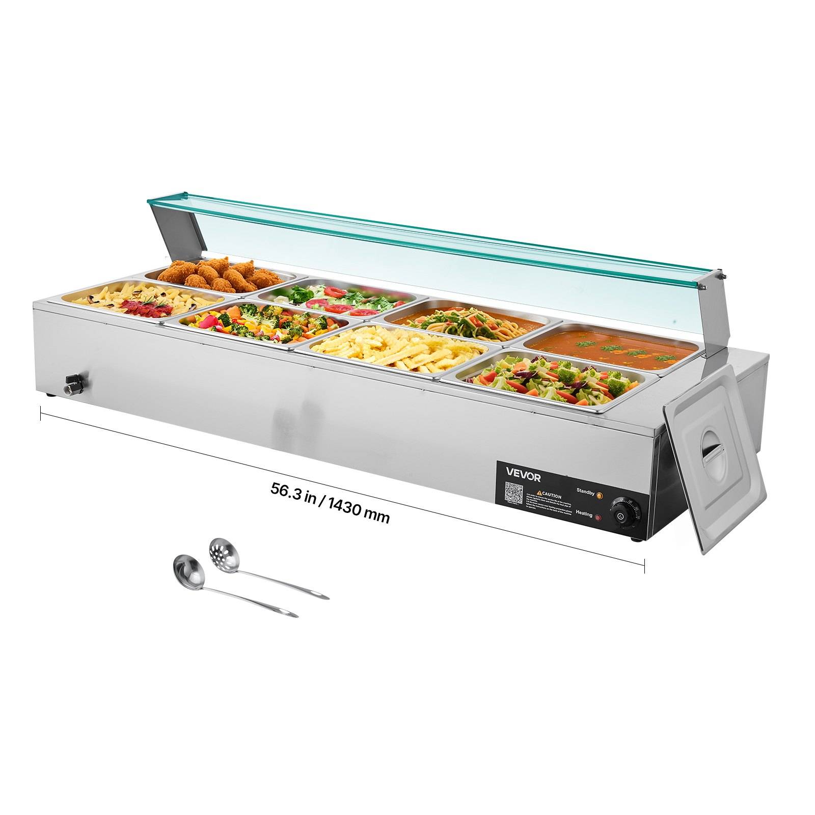 Edelstahl-Buffet-Wärmebehälter mit Glasspeischutz, sechs Speisepfannen und Servierlöffeln; mit Größenangabe 56,3 Zoll/1430 mm.