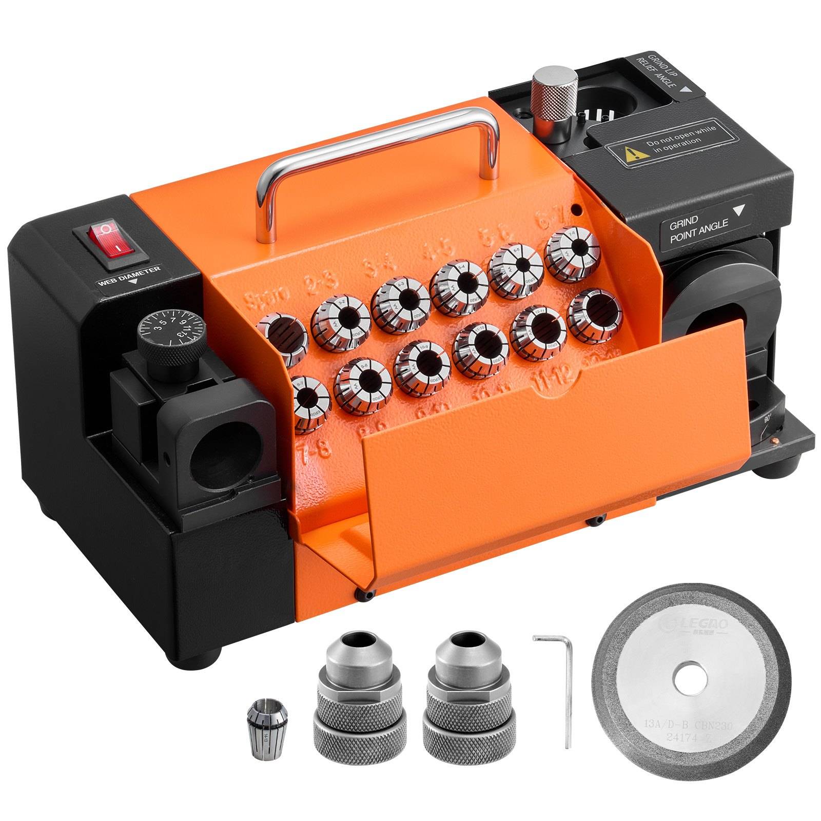 Orange und schwarzer Messerschärfer mit verstellbaren Drehknöpfen, Winkelführung und mitgelieferten Schleifrädern, Spannzangen und Sechskantschlüssel.