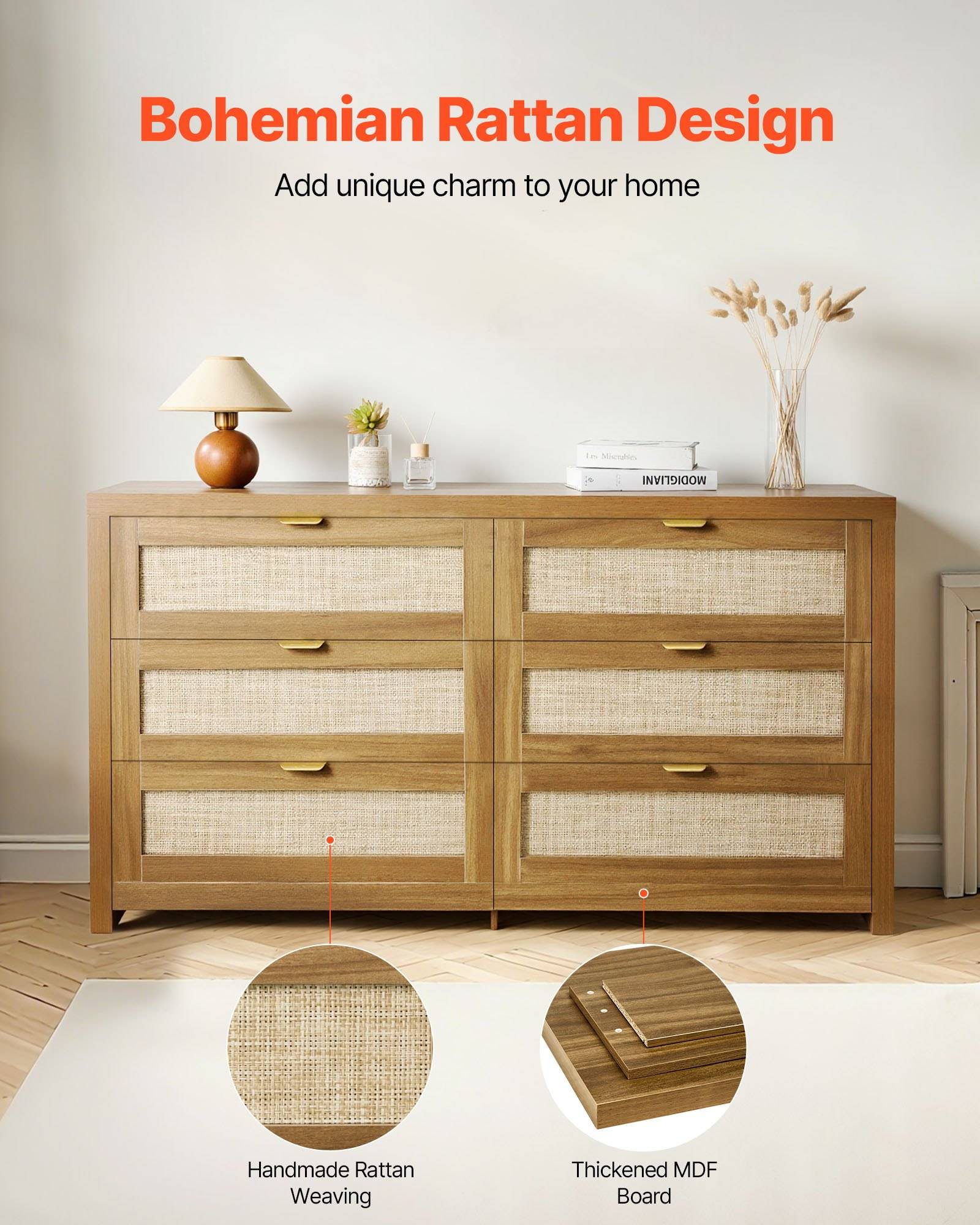 Böhmischer Rattanschrank in einer Raumgestaltung, mit Text „Bohemian Rattan Design" und „Verleihen Sie Ihrem Zuhause einzigartigen Charme""; Detailaufnahmen zeigen handgefertigte Rattanflechterei und verstärkte MDF-Platte.