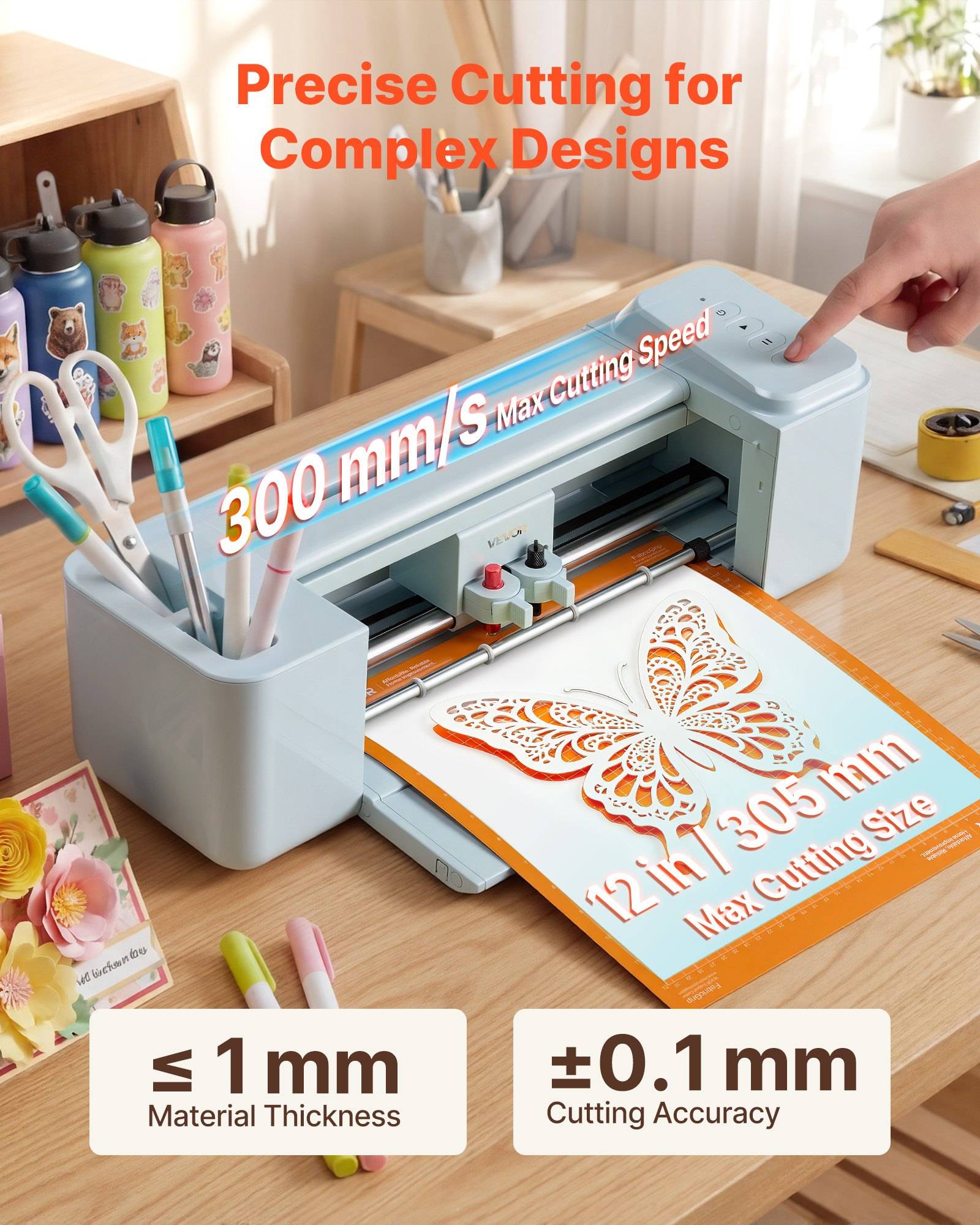 Werbebild einer Präzisions-Schneidemaschine mit "Präzises Schneiden für komplexe Designs"", maximale Schnittgeschwindigkeit von 300 mm/s und ≤1 mm Materialdicke mit ±0,1 mm Schnittgenauigkeit.
