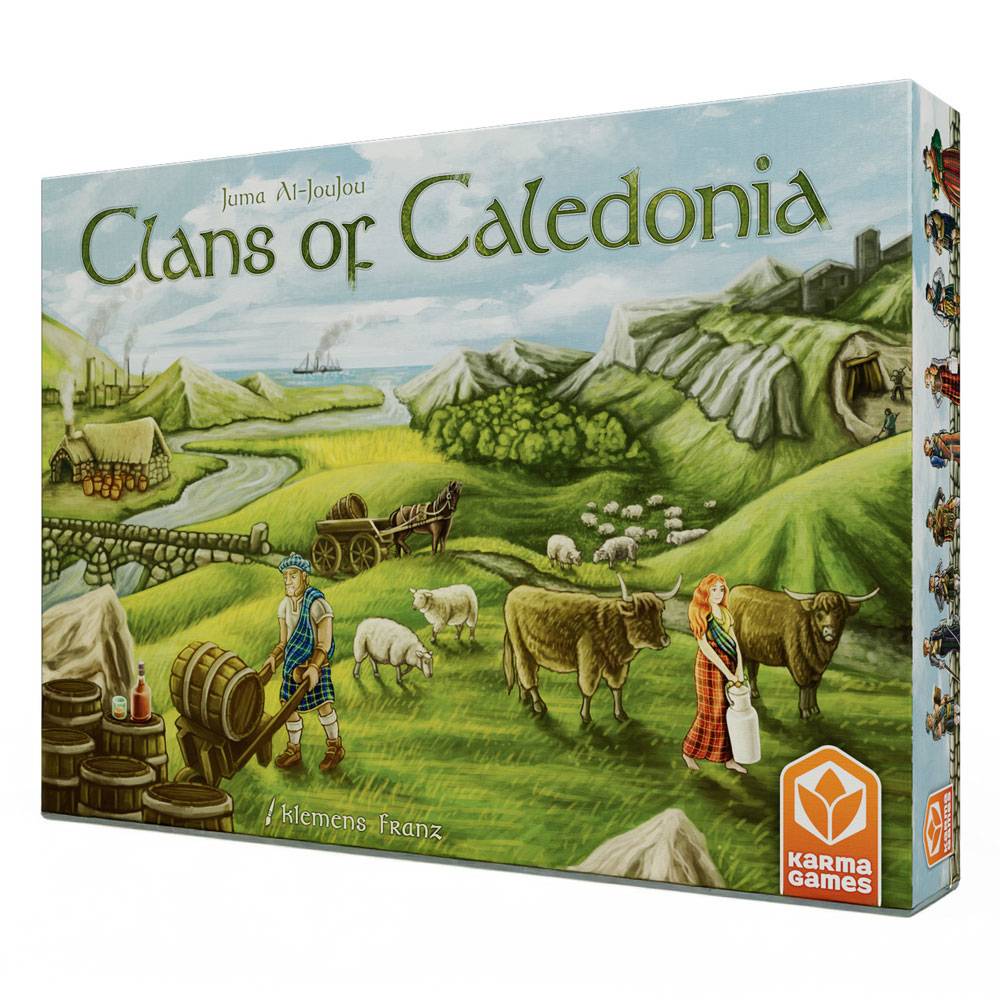Schachtelvorderseite des Brettspiels „Clans of Caledonia" mit einer schottischen Hochlandlandschaft eines Bauernhofs mit Schafen, Rindern, einem Wagen und zwei Personen.