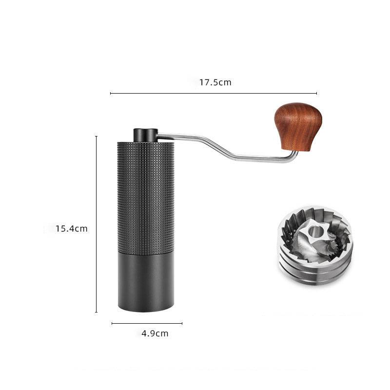 Manuelle Kaffeemühle mit Holzgriff, gezeigt mit Abmessungen von 17,5 cm Breite und 15,4 cm Höhe, plus eine Nahaufnahme des Schleifwerksmechanismus.