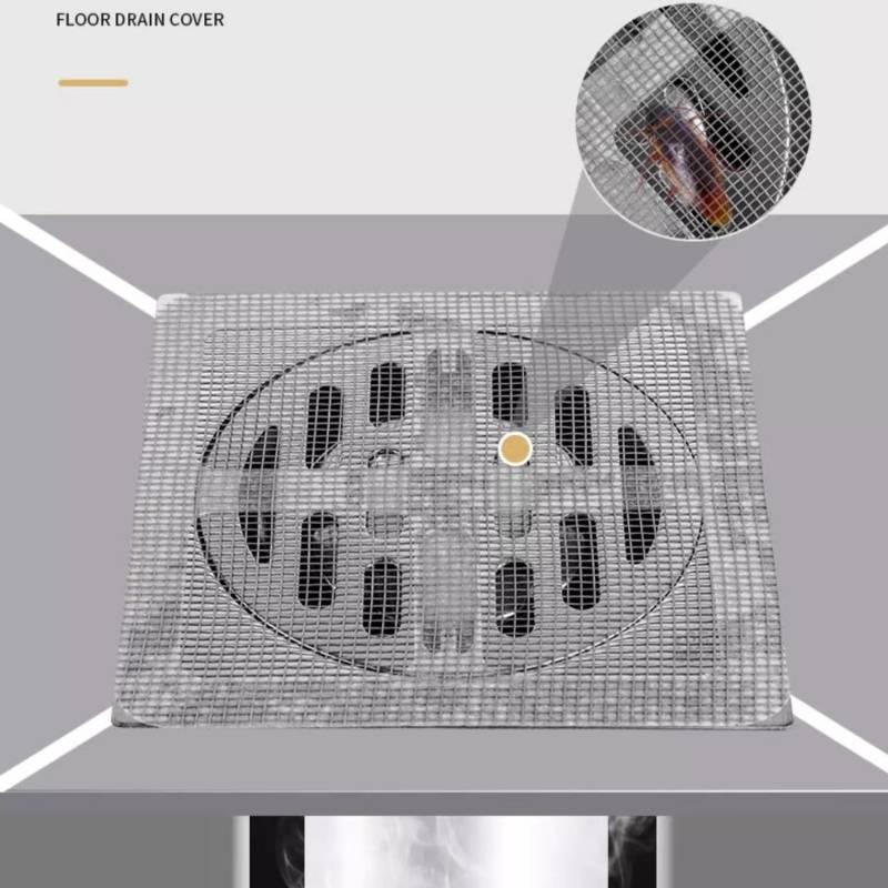 Quadratische Metallbodenablaufabdeckung mit einem kreisförmigen Mittengitter und kleinem angehobenem Kantenelement, dargestellt als Produktdetailaufnahme.