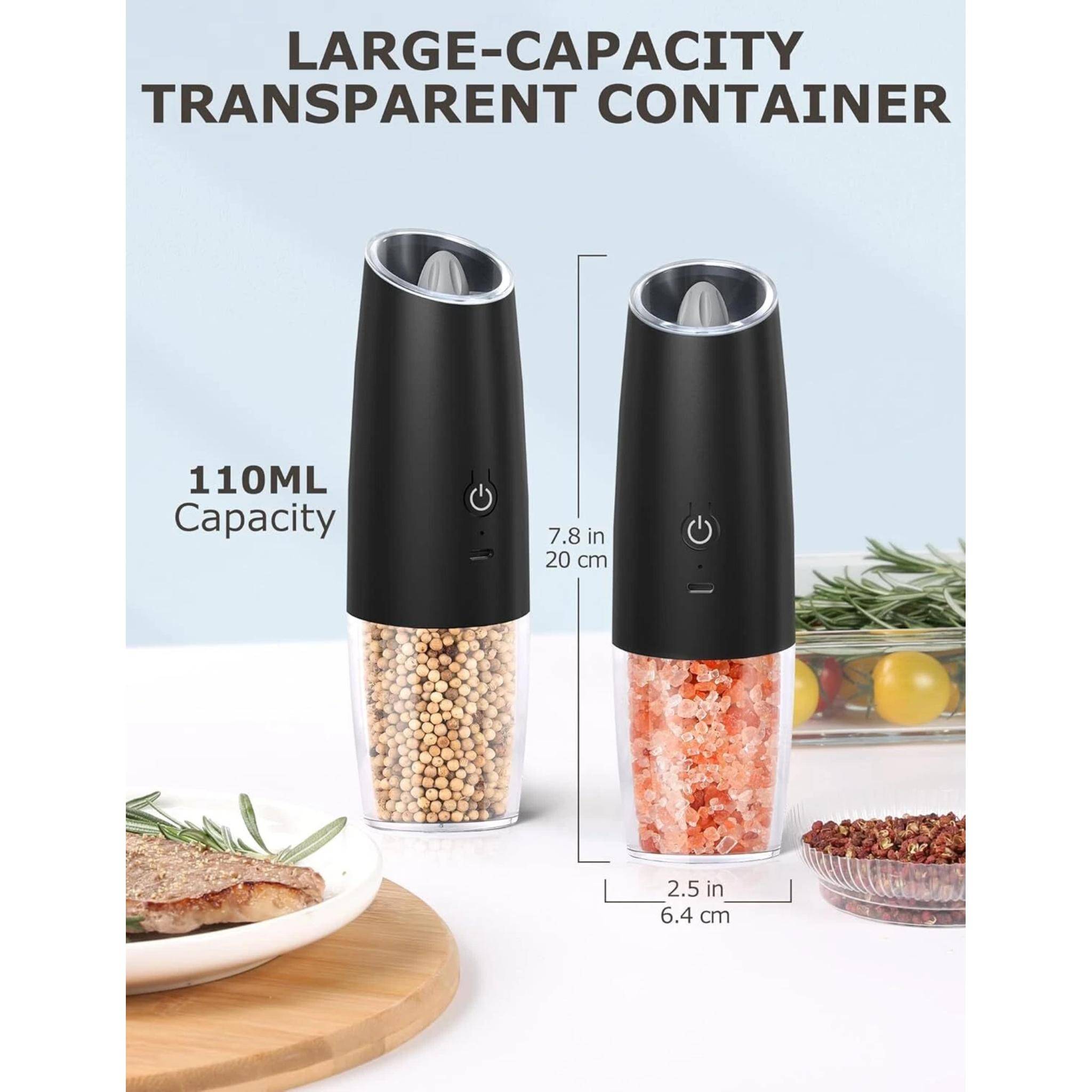 Produktbild eines großvolumigen transparenten Behälters, der Gewürze enthält; mit der Bezeichnung 110 ml, 7,8 Zoll hoch und 2,5 Zoll breit.