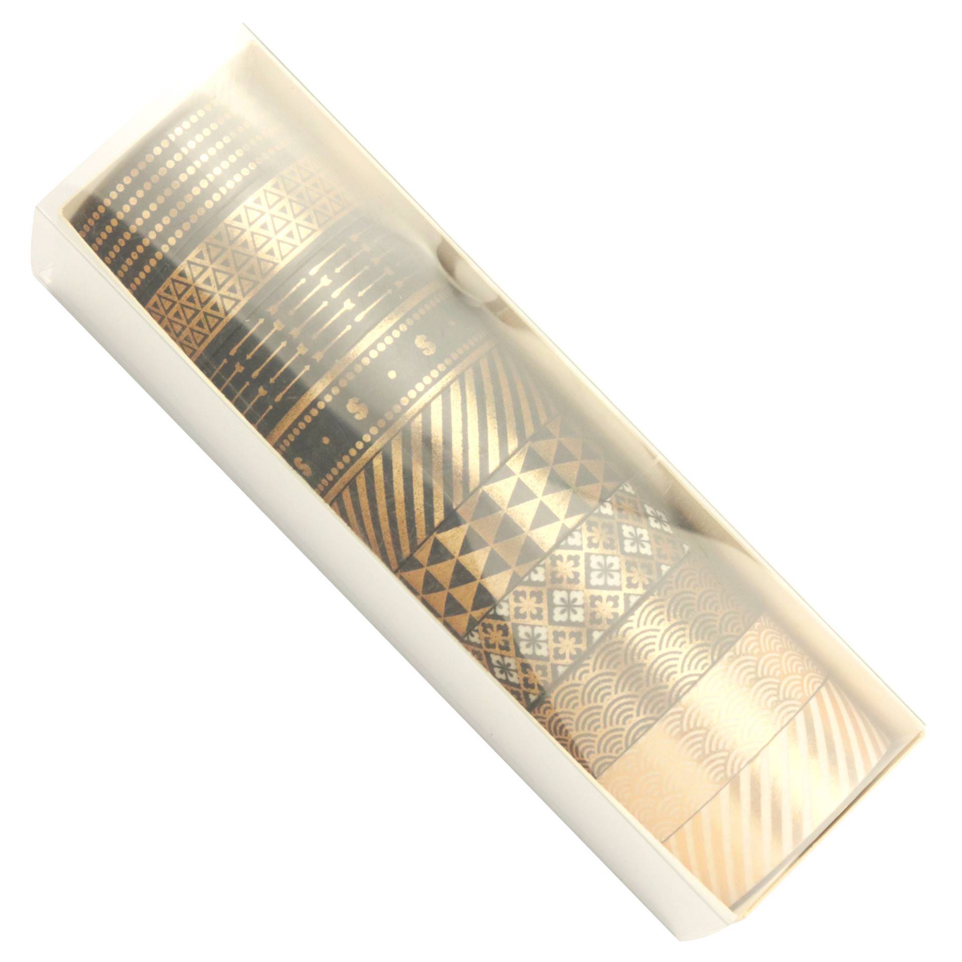 Satz dekorativer gold- und schwarz gemusterter Nagelfolien in einer transparenten rechteckigen Verpackung.