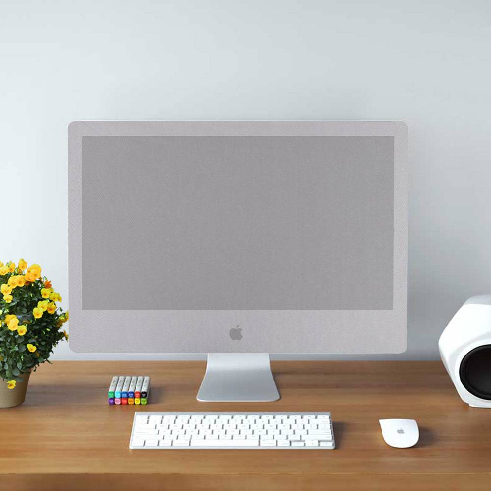 Minimalistische Schreibtischeinrichtung mit leerem iMac, Tastatur, Maus, Haftnotizen, einer gelben Topfblume und einem Lautsprecher.