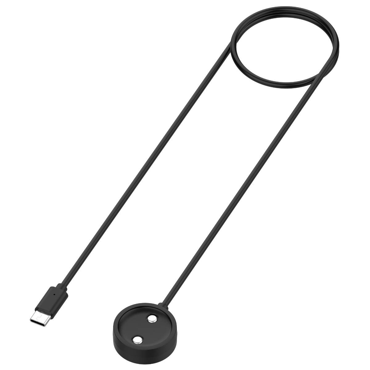 Schwarzes USB-C-Ladekabel mit einem kleinen runden magnetischen Ladepad an einem Ende und einem USB-C-Anschluss am anderen Ende, dargestellt auf weißem Hintergrund
