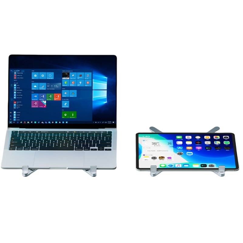 Ein Laptop und ein Smartphone werden nebeneinander auf Ständern angezeigt, beide zeigen Startbildschirme an und deuten auf ein Geräte-Display- oder Supportprodukt hin.