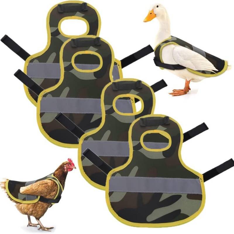 Tarnmuster-Haustier-Westen/Geschirre in mehreren Größen, gezeigt an einer Ente und einem Huhn, mit verstellbaren Riemen und reflektierenden Bändern.