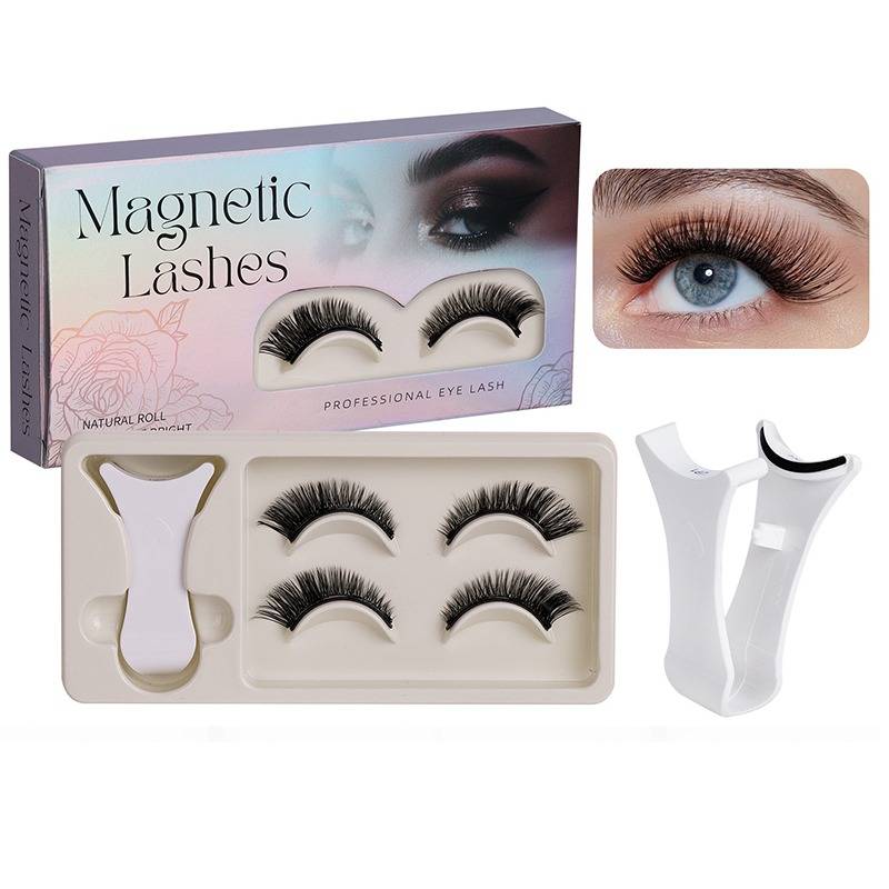 Magnetische Wimpern-Set mit Verpackung, vier Paar falsche Wimpern, Applikator-Werkzeuge und eine Nahaufnahme eines Auges mit den Wimpern.