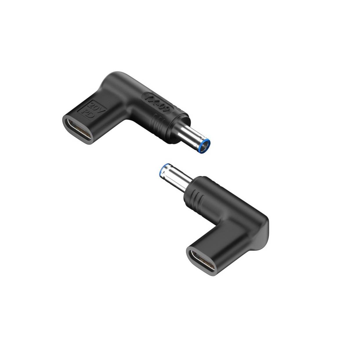 Zwei schwarze rechtwinklige DC-Stromadapterstecker auf weißem Hintergrund dargestellt, mit je einem Stecker- und Buchsenstecker, die in entgegengesetzte Richtungen weisen.
