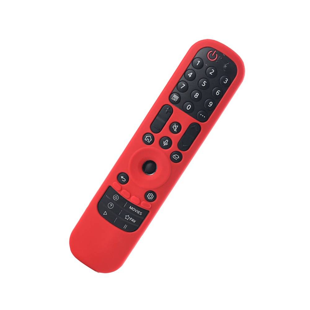 Rote Fernbedienung für den Fernseher mit Zahlenblock, Ein-/Aus-Schalter und Navigations-/Medienbedienelementen auf weißem Hintergrund.