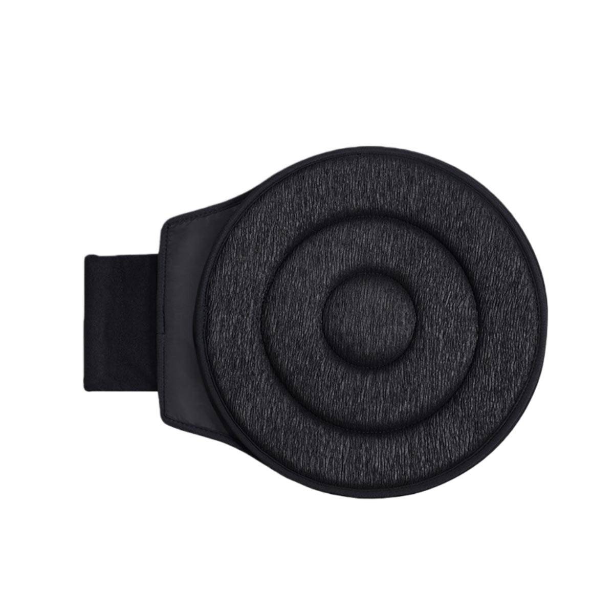 Schwarzes rundes gepolstertes Armband oder Handgelenkzubehör isoliert auf weißem Hintergrund.