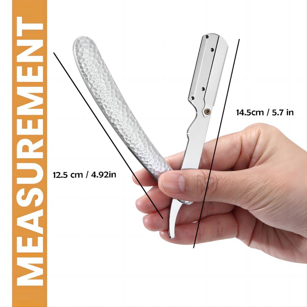 Hand, die einen zusammenklappbaren geraden Rasierer hält, mit beschrifteten Messungen 12,5 cm und 14,5 cm; 