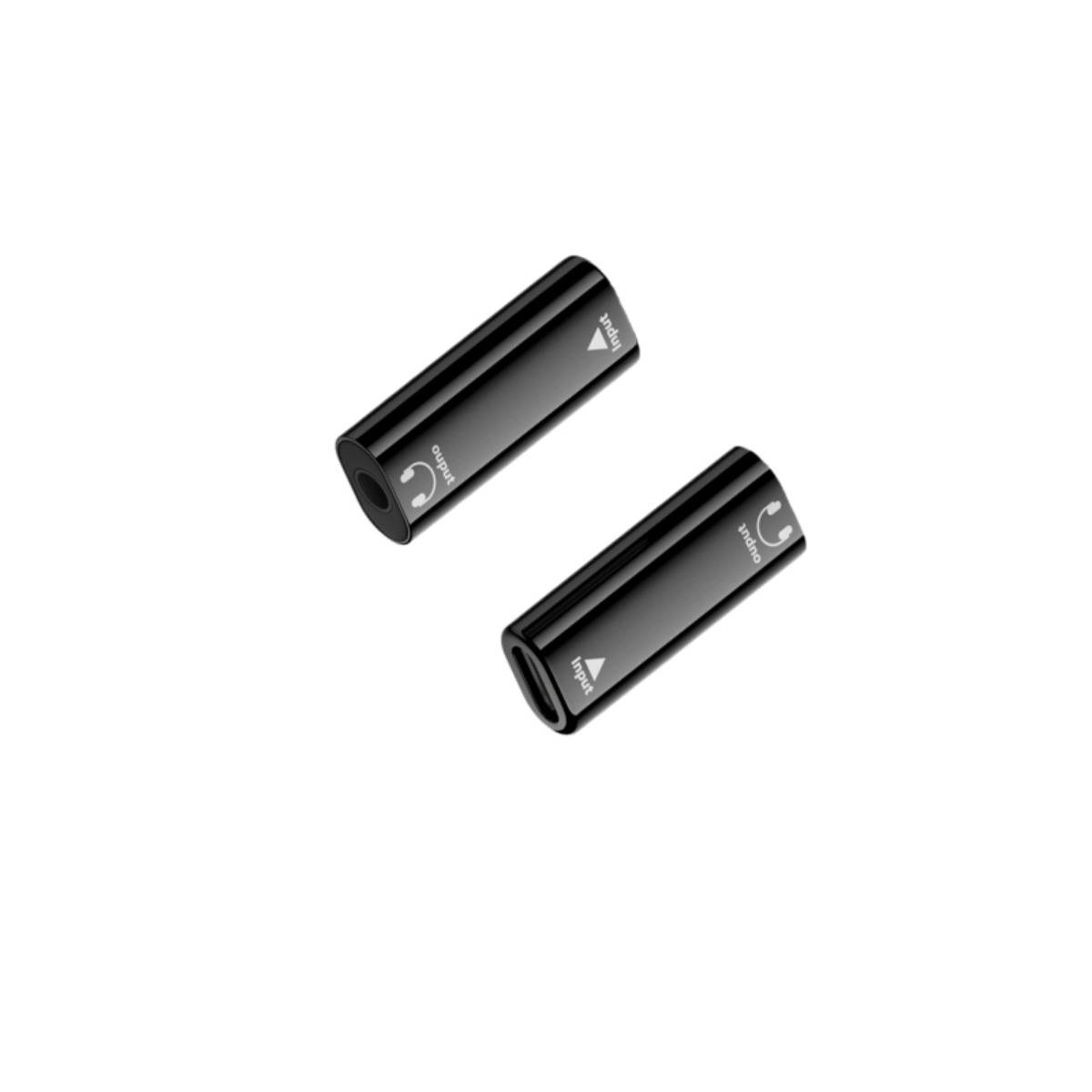 Zwei schwarze zylindrische USB-Adapter auf weißem Hintergrund gezeigt, mit Beschriftungen für „Eingang
