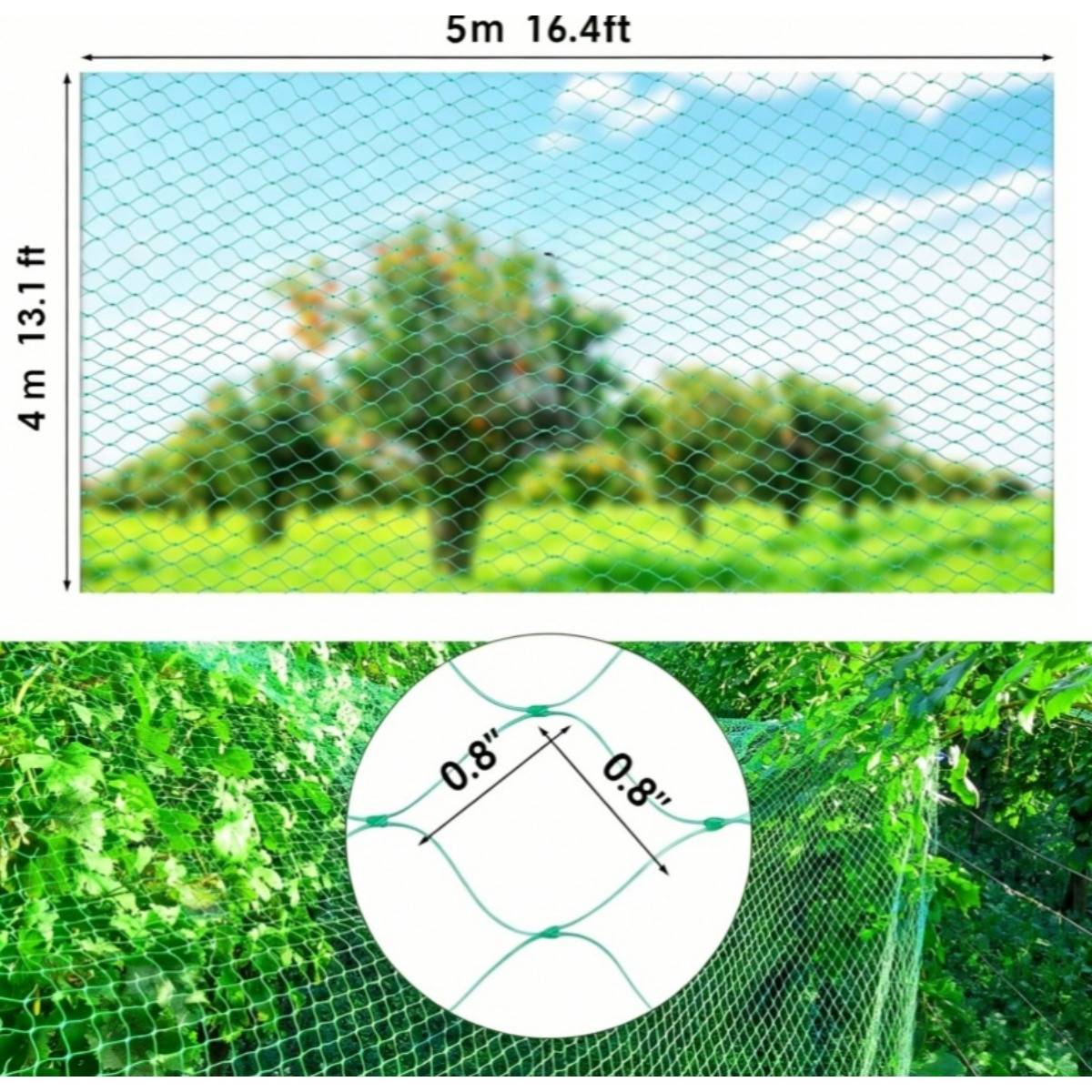 Grüne Maschengewebe-Barriere in zwei Ansichten dargestellt, beschriftet mit 5 m x 4 m (16,4 ft x 13,1 ft) mit 0,8-Zoll-Maschenöffnungen, verwendet zum Abdecken oder Umschließen eines Außenbereichs.