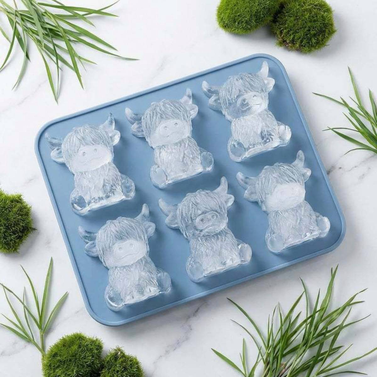 2er-Pack Highland-Kuh Silikon-Eiswürfelformen — 6-fach 3D-Kuh-Form, mehrfarbiges wiederverwendbares Tablett mit EU-Designpatent Blue