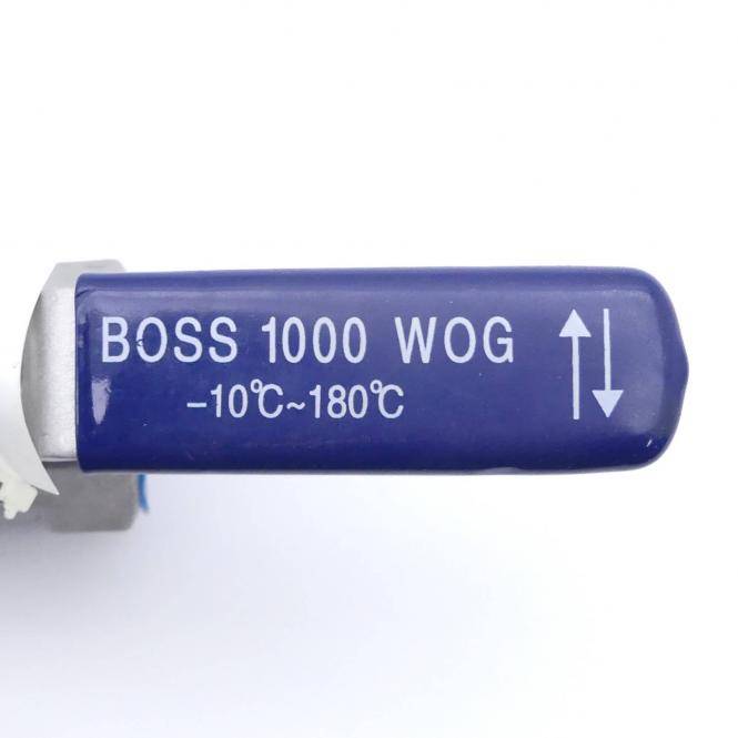 Blaue zylindrische Komponente mit der Bezeichnung „BOSS 1000 WOG" und „-10°C~180°C"" mit Auf-/Ab-Pfeilen, wahrscheinlich ein Ventil oder eine Armatur.