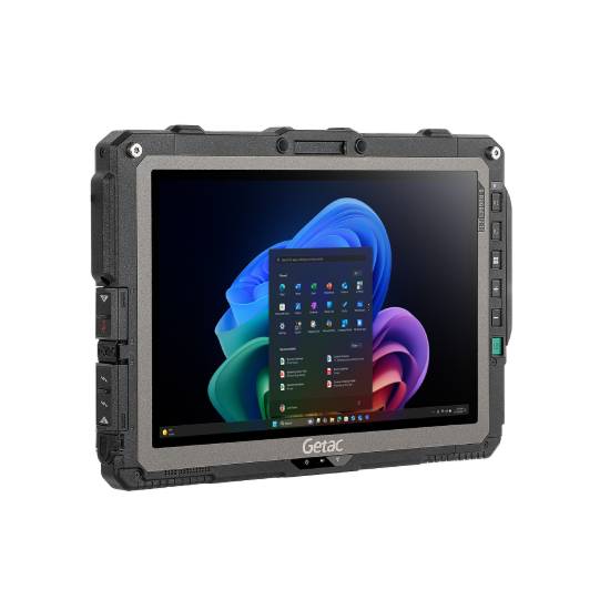 Robustes Getac-Tablet zeigt das Windows 11-Startmenü auf einem dunklen Bildschirm, vor einem weißen Hintergrund dargestellt.