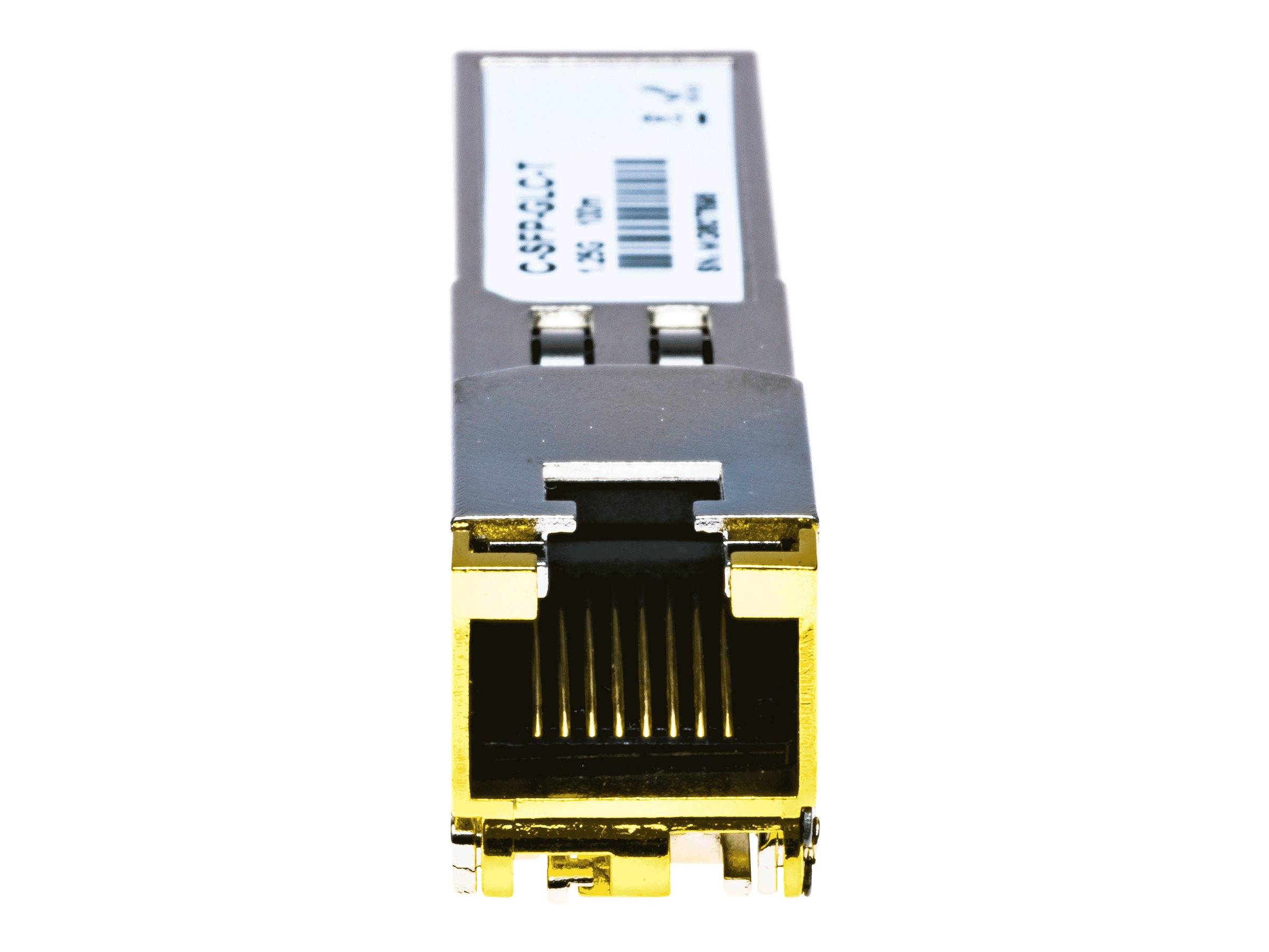 Nahaufnahme eines Ethernet-Netzwerkanschlussmoduls mit goldenen Steckerkontakten und einem weißen Etikett oben.