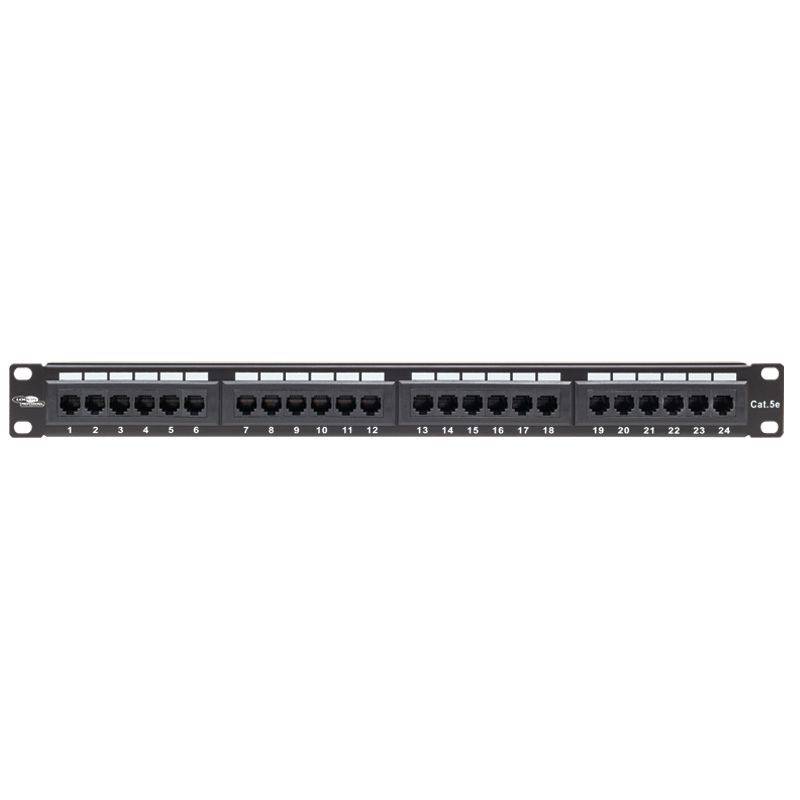 Vorderansicht eines 24-Port Cat.5 Netzwerk-Patchfelds mit nummerierten RJ45-Buchsen und Beschriftungsleisten zur Kabelorganisation.