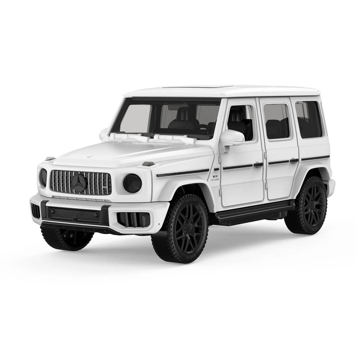Weißer Mercedes-Benz G-Klasse SUV auf einfachem weißen Hintergrund, dargestellt in Dreiviertelvorderansicht.