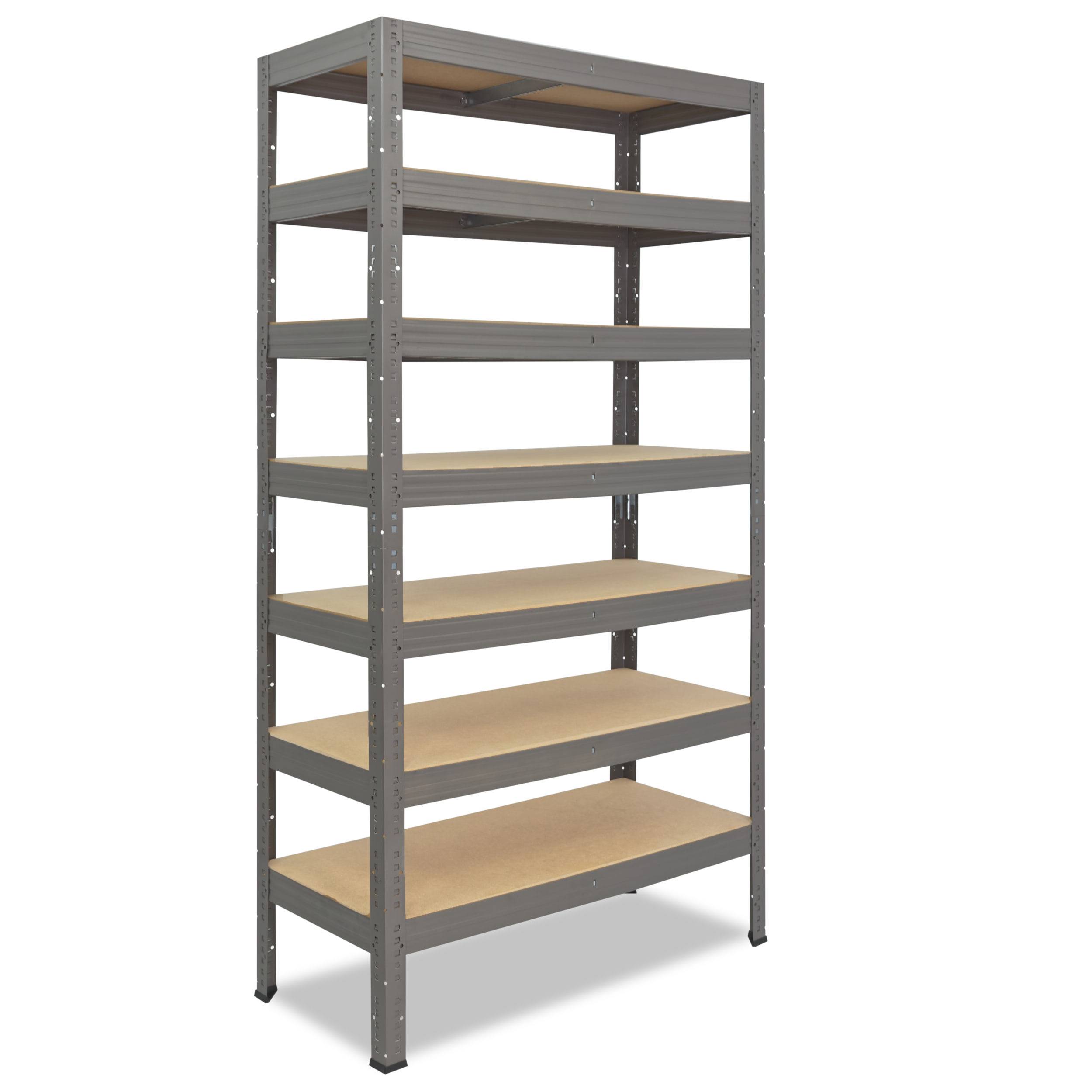 Grauer Metalllagerschrank mit sieben beigen Regalboden auf weißem Hintergrund.
