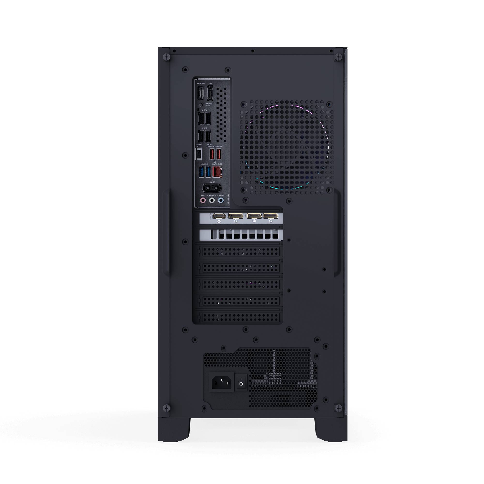 Rückansicht eines Desktop-PC-Towers mit Ein-/Ausgabeanschlüssen, Kühlventilator, Erweiterungssteckplätzen und Stromversorgung auf einem schwarzen Gehäuse.