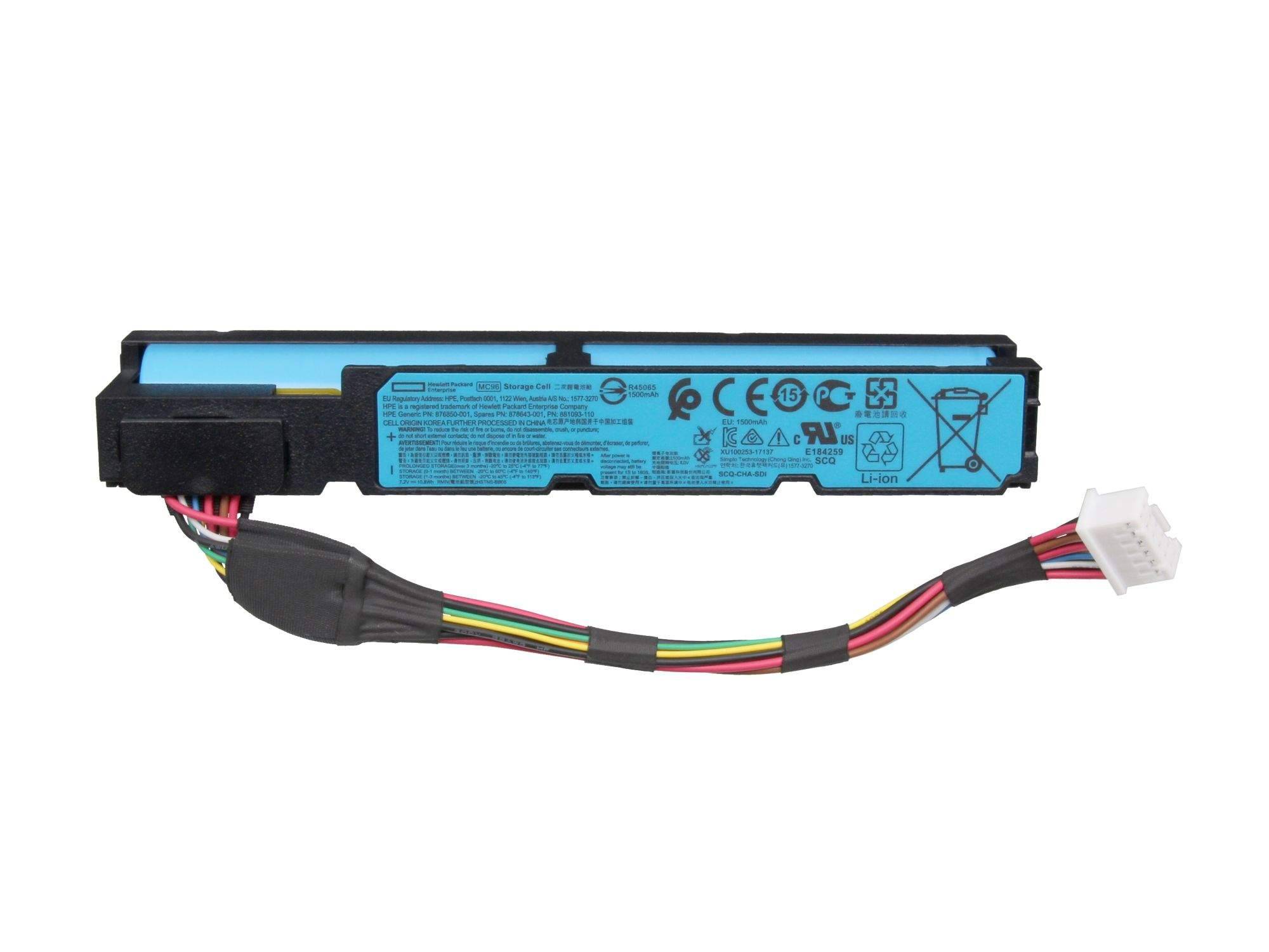 Ein blauer Laptop-Akkupack mit angeschlossenem mehrfarbigem Kabel und weißem Stecker auf weißem Hintergrund.