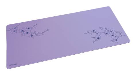 Violette rechteckige Schreibunterlage mit floralen Zweigmotiven in den Ecken und einem kleinen „XTrust"-Logo unten links