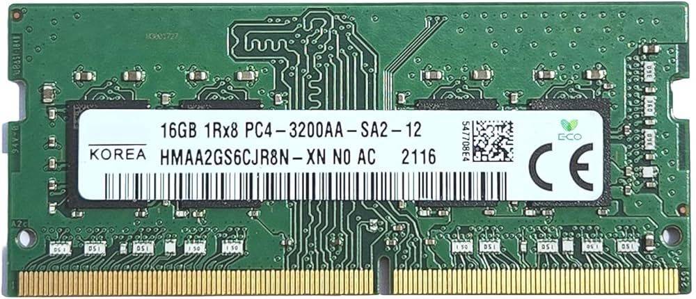 Grünes Laptop-RAM-Modul mit der Bezeichnung „16GB 1Rx8 PC4-3200AA-SA2-12