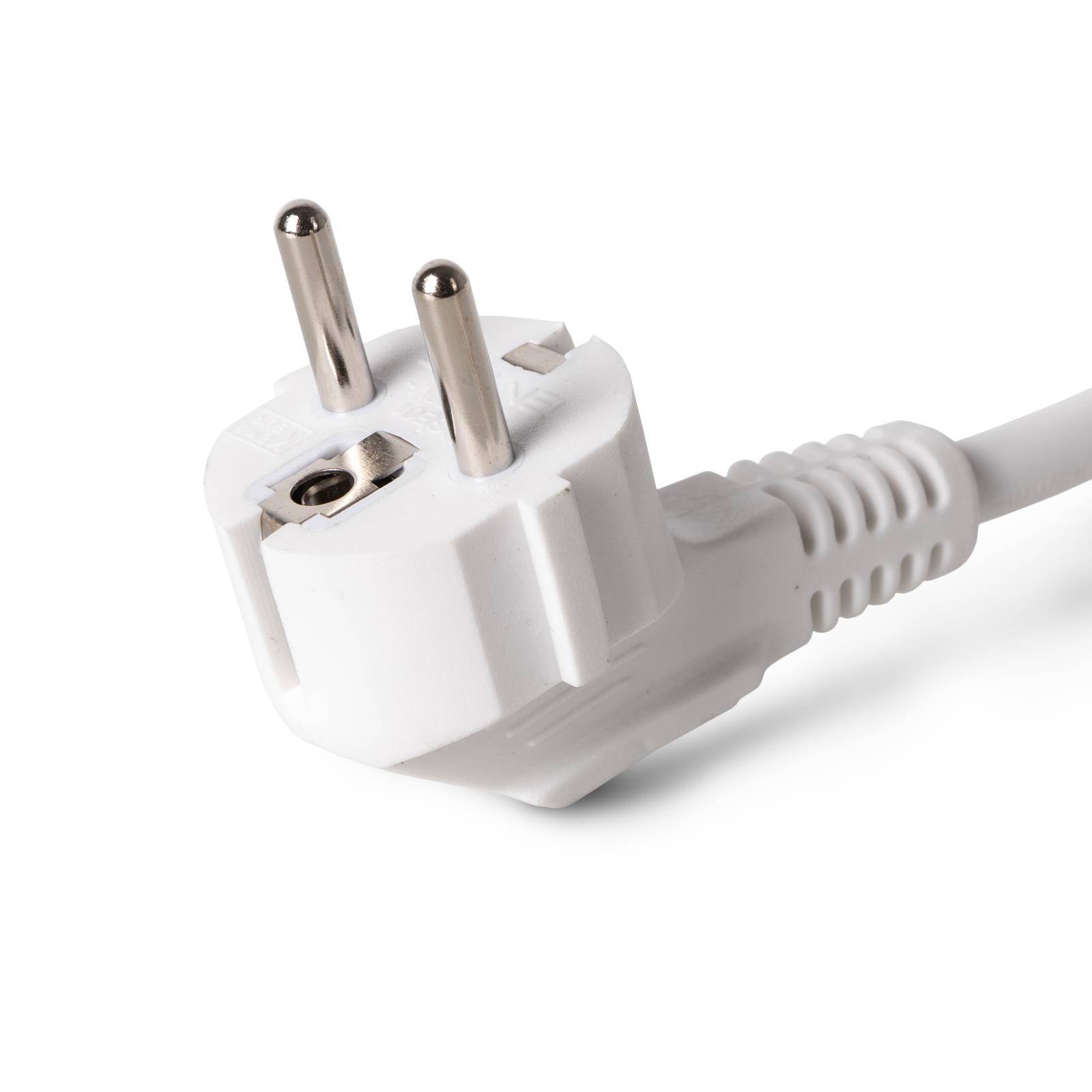 Weißer zweipoliger Stromstecker mit Kabel auf neutralem Hintergrund