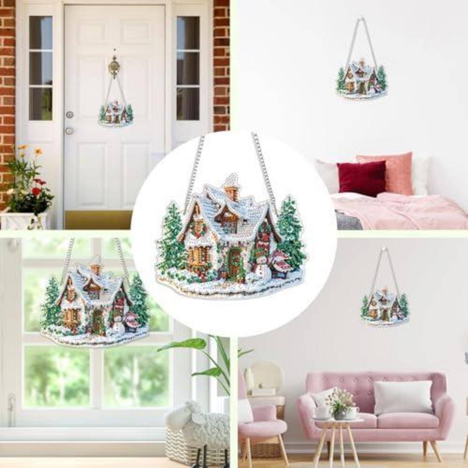 Dekoratives hängendes hausförmiges Winterornament, das in einer Collage an einer Haustür, einem Fenster und einer Wohnzimmerwand angebracht ist.