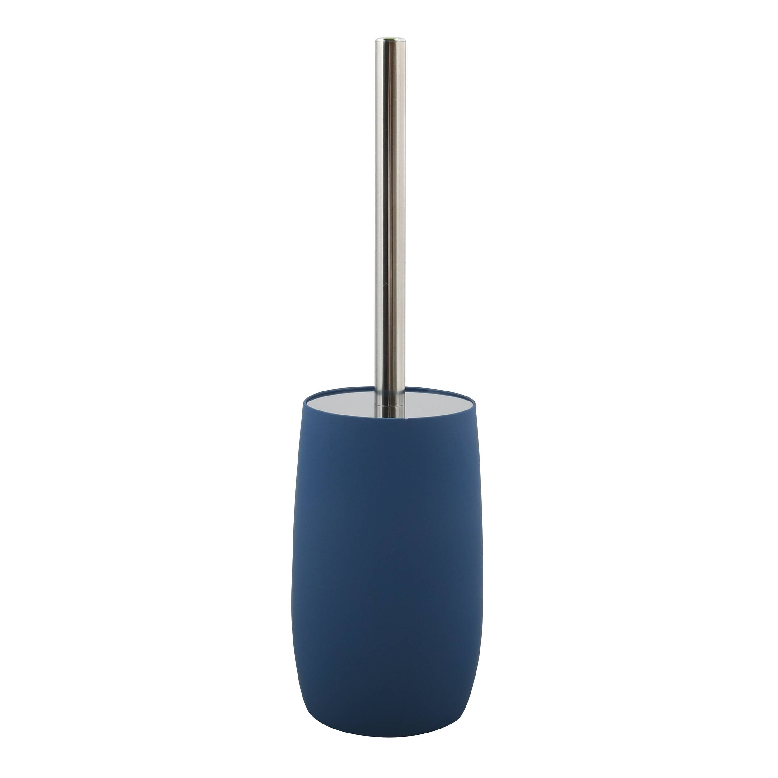 Blaue Toilettenbürste mit Edelstahlgriff in einem passenden Halter auf weißem Hintergrund.