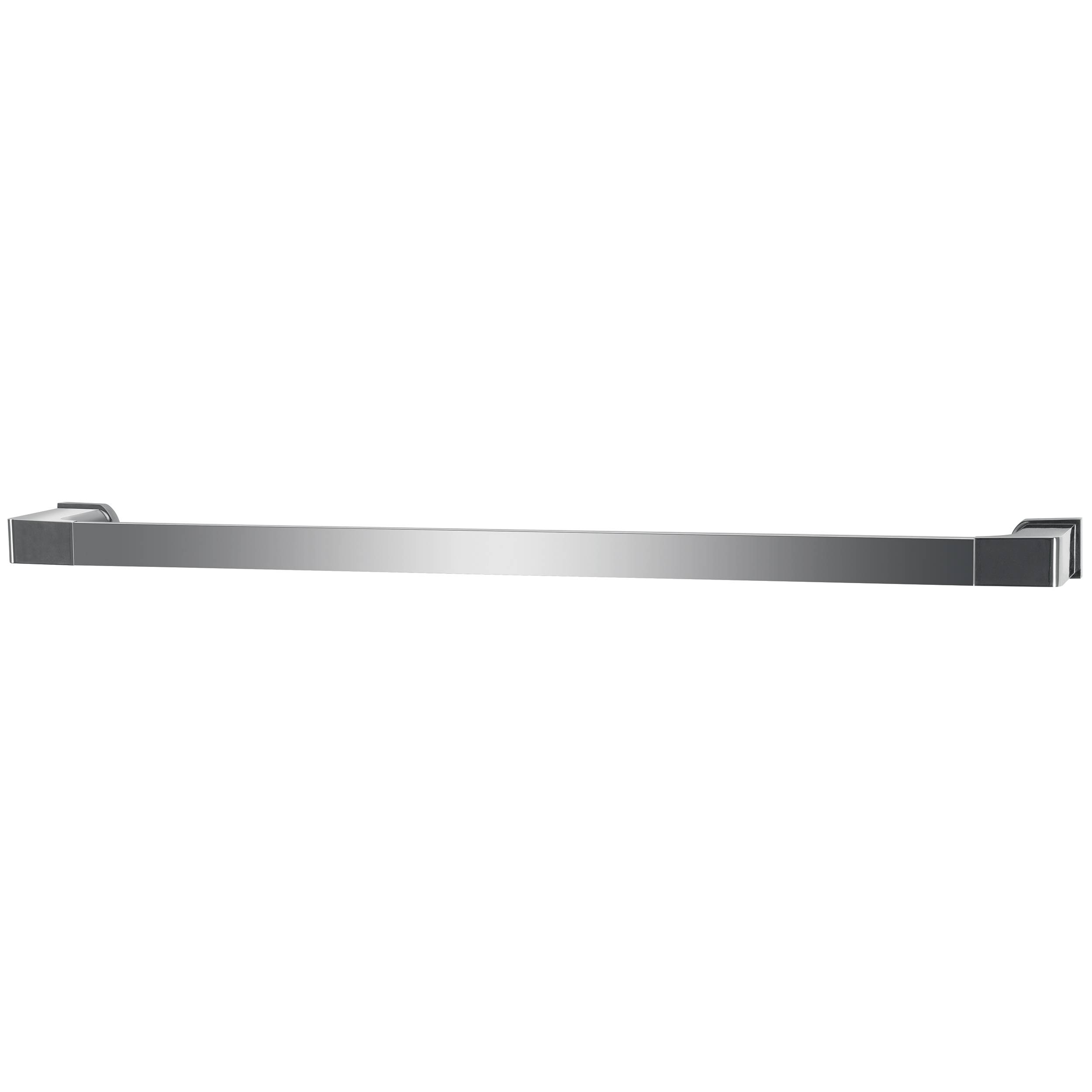 Langer schlanker Handtuchhalter oder Griff aus gebürstetem Metall auf weißem Hintergrund, mit quadratischen Befestigungen auf beiden Seiten.