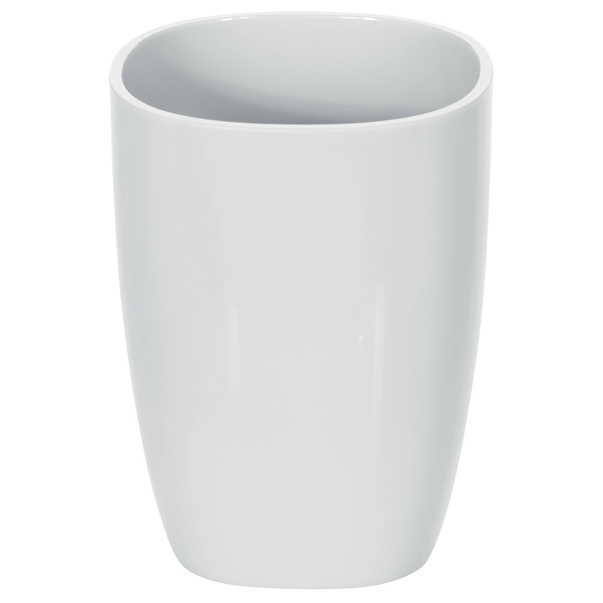 Weißer zylindrischer Becher oder Trinkbecher mit einer glatten glänzenden Oberfläche, isoliert auf einfachem Hintergrund dargestellt.