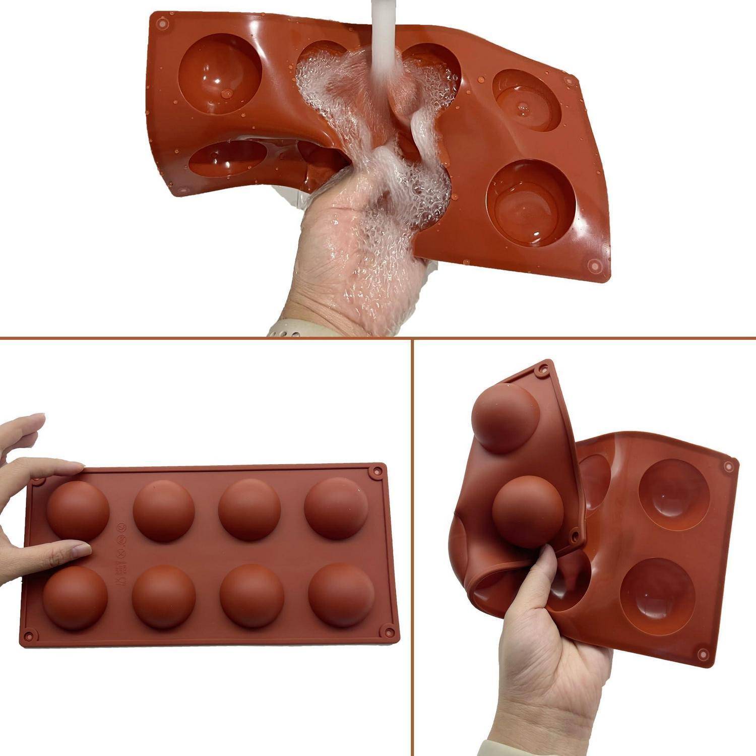 Zusammenklappbare rote Silikonmuffinform wird von Hand gewaschen, gefaltet und flachgedrückt.
