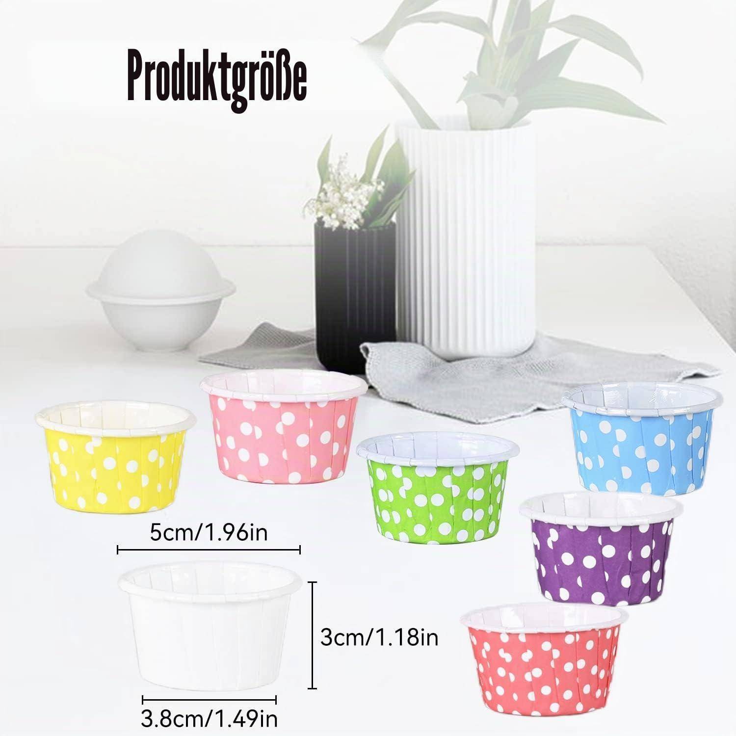 Bild von kleinen gepunkteten Papierbechern mit der Bezeichnung „Produktgröße