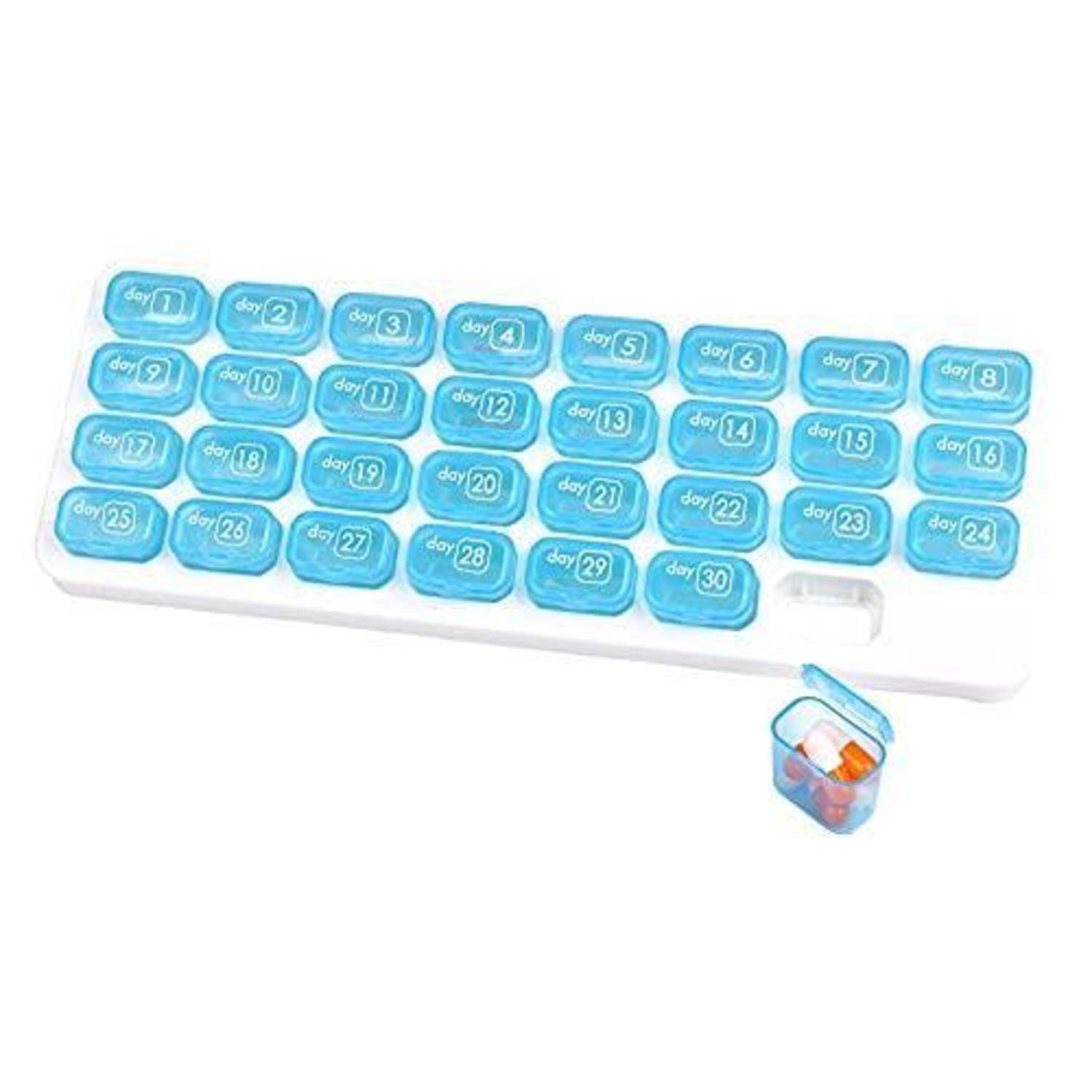 Ein 30-Tage-Pillenbehälter mit blau beschrifteten Fächern und einer geöffneten Schublade, die verschiedene Pillen zeigt.