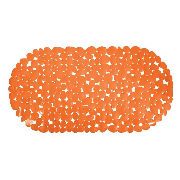 Orangefarbener ovaler Teppich aus vielen kleinen blütenblattähnlichen Teilen auf weißem Hintergrund.