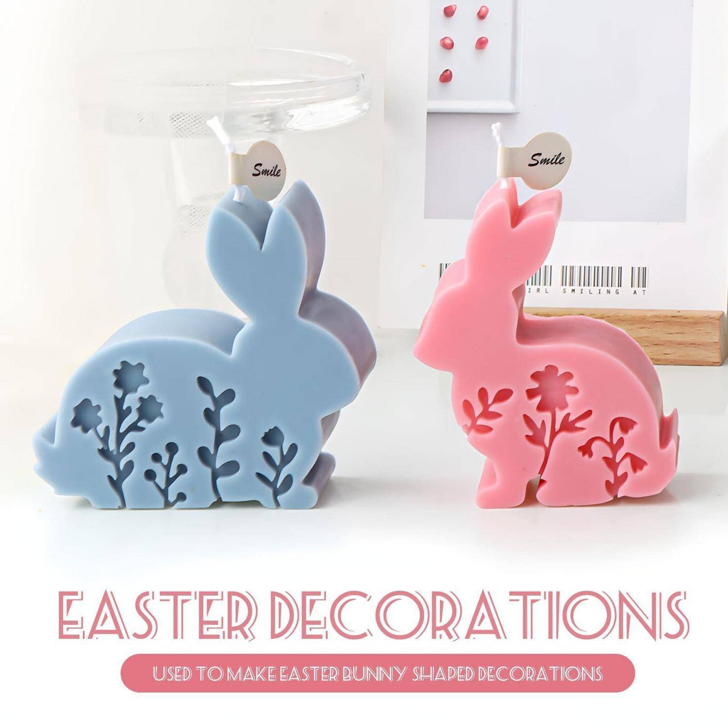 Werbebild von pastellfarbenen, hasenförmigen Osterdekoration, blau und rosa mit Blumenmotiv-Ausschnitten, beschriftet mit 