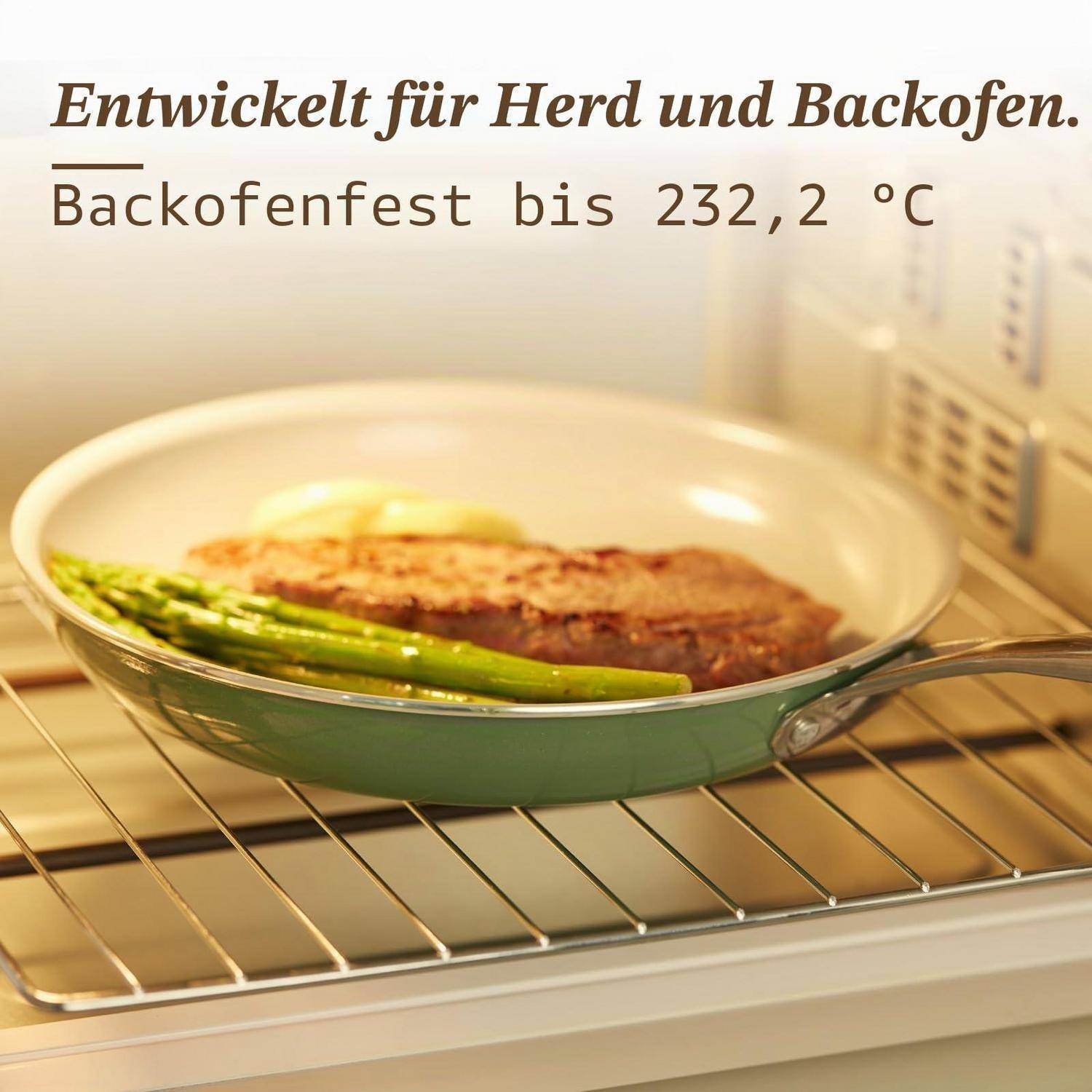 Kochgeschirr in einem Ofen mit Steak, Spargel und Kartoffeln; deutscher Text sagt „Entwickelt für Herd und Ofen" und „Ofensicher bis 232,2°C"".