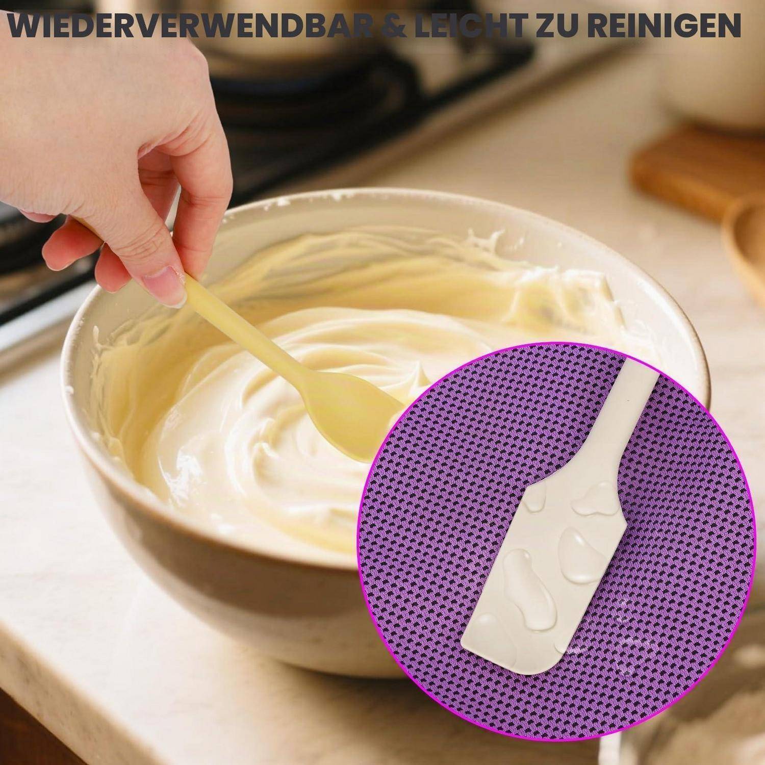 Eine Hand rührt Teig in einer Schüssel mit einem wiederverwendbaren Silikonspatel um; die Vergrößerung zeigt einen Spatel mit Wassertropfen und deutschen Text „WIEDERVERWENDBAR & LEICHT ZU REINIGEN