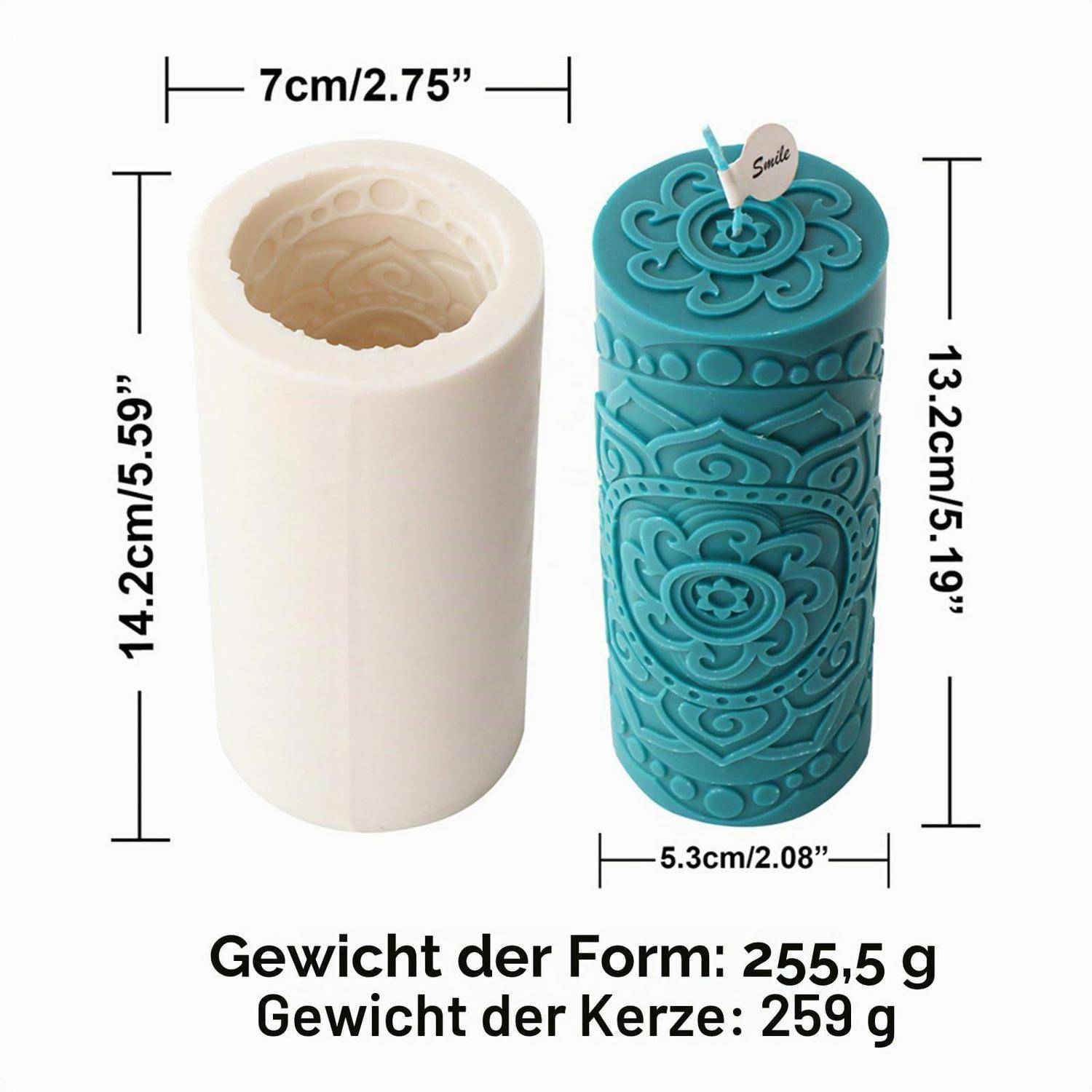Bild einer zylindrischen Silikonform und einer fertigen blaugrünen dekorativen Kerze mit Abmessungen von 7 cm Breite, 14,2 cm hohe Form, 13,2 cm Kerze; Gewichte auf Deutsch angezeigt.