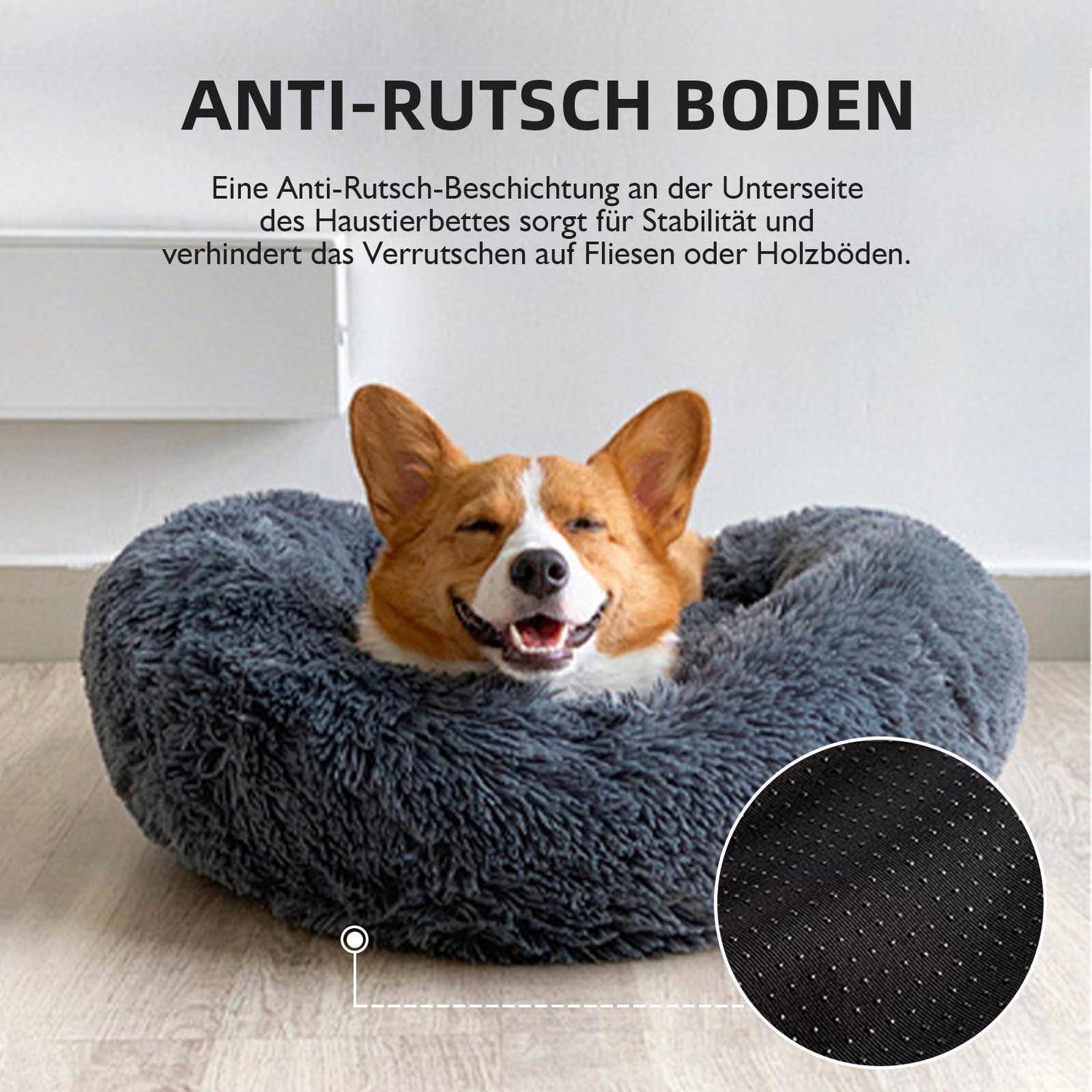 Hund in einem luxuriösen Haustierbett mit der Aufschrift „ANTI-RUTSCH BODEN", der die rutschfeste Unterseite zeigt, die das Bett auf Fliesen- oder Holzböden stabil hält.
