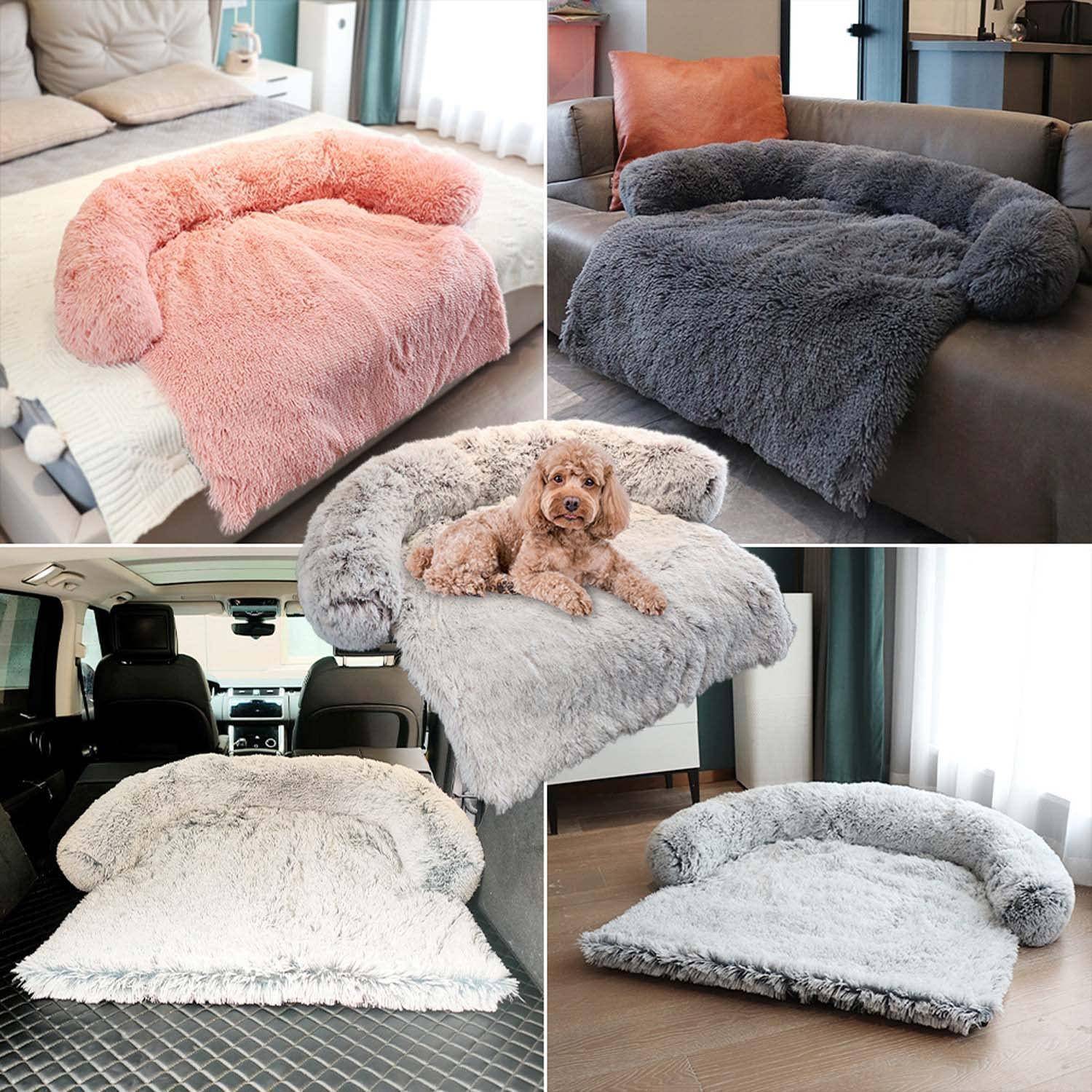 Collage aus flauschigen U-förmigen Haustierbetten in Rosa, Grau und Weiß, gezeigt auf Sofas, Böden und in einem Auto, mit einem kleinen Hund, der auf einem liegt.